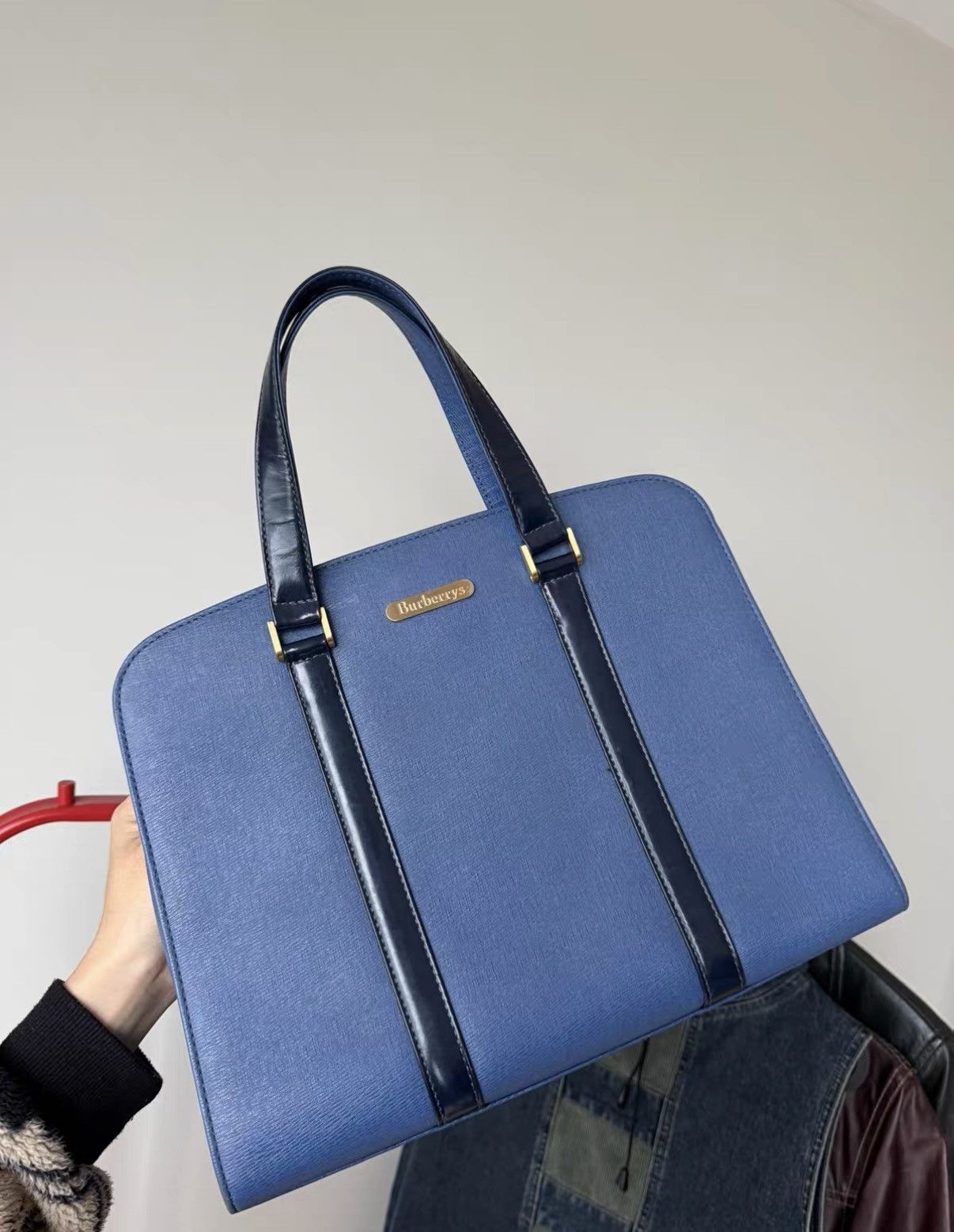 Burberry Burberry Unisex Full-Grain Leather Briefcase Handbag J36 Size ONE SIZE - 3 Thumbnail