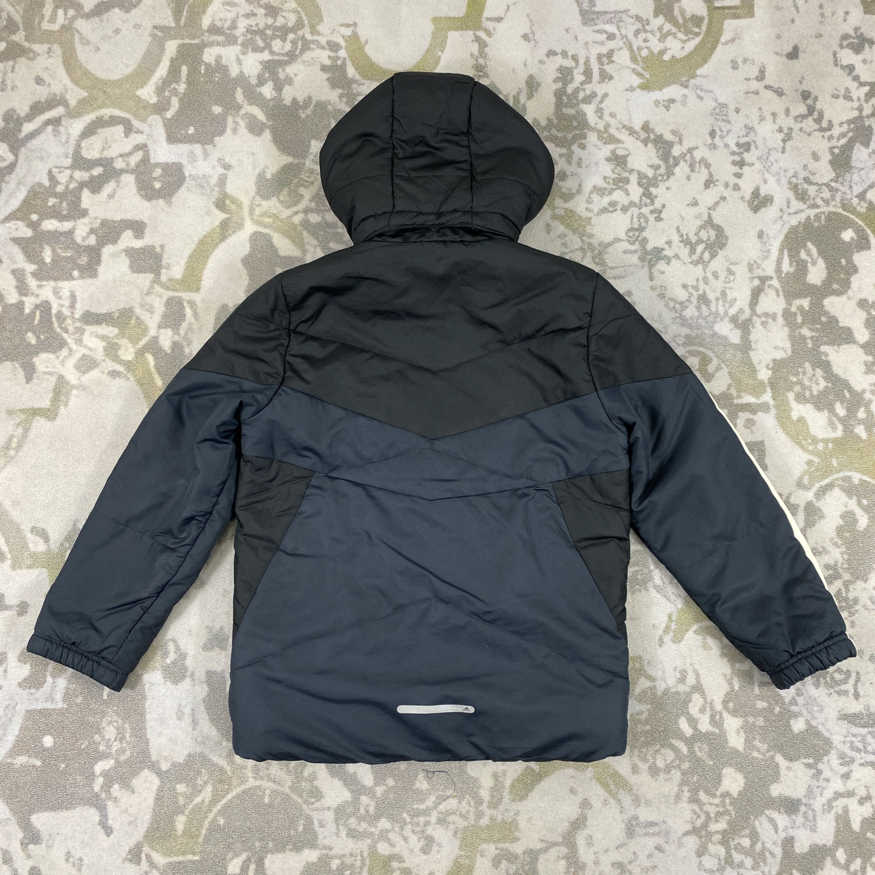 Adidas Adidas Black Puffer Small Jacket- J390 Size US S / EU 44-46 / 1 - 2 Thumbnail