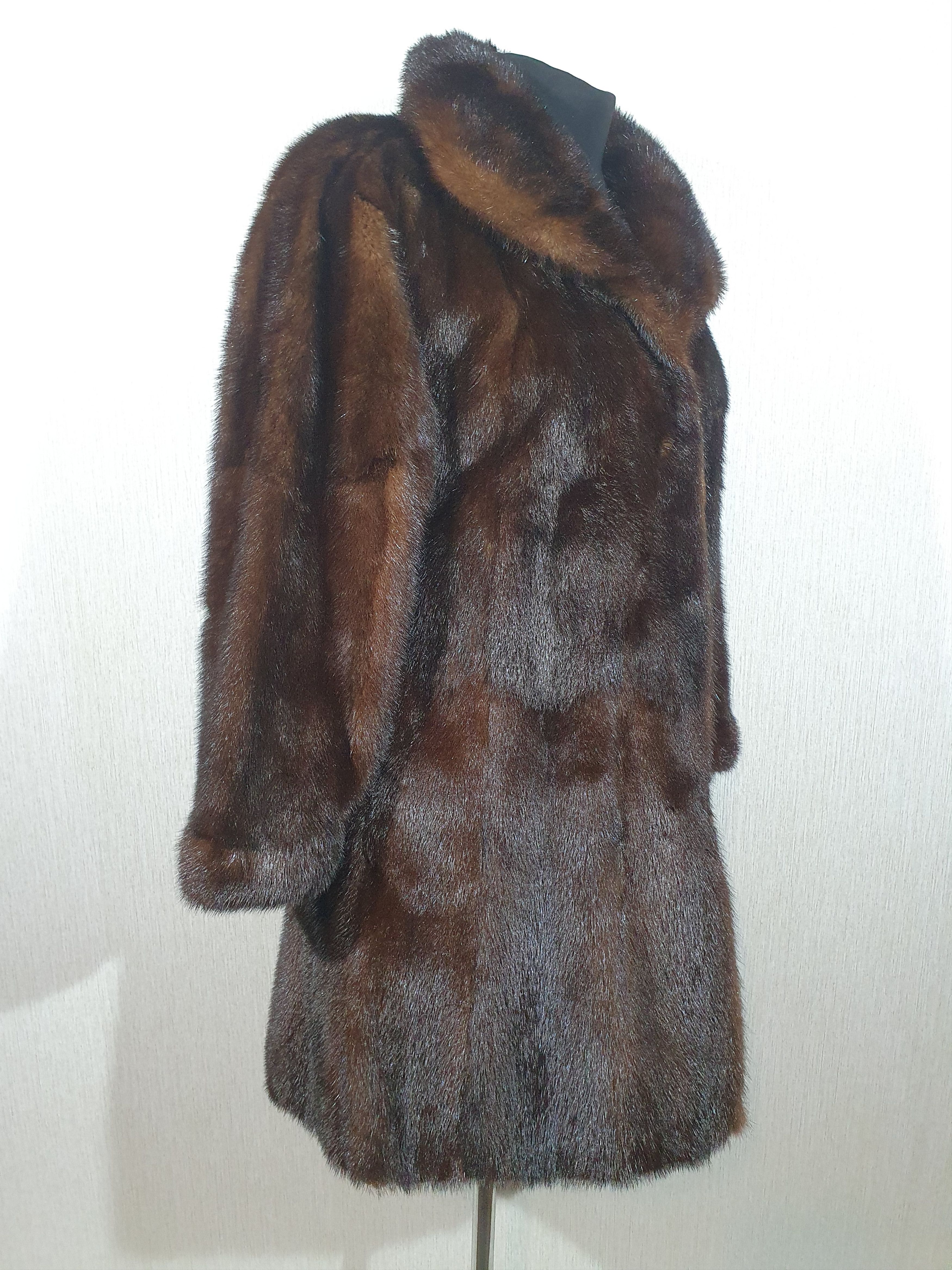 Other Stylish brown women's mink fur coat. Size L / US 10 / IT 46 - 2 Thumbnail