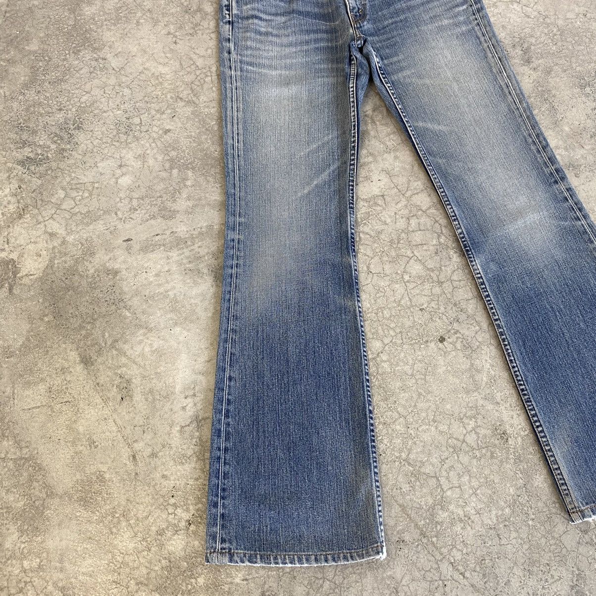 Levi's Vintage Levis 517 Faded Blue Bootcut Flared Jeans Size US 30 / EU 46 - 6 Thumbnail
