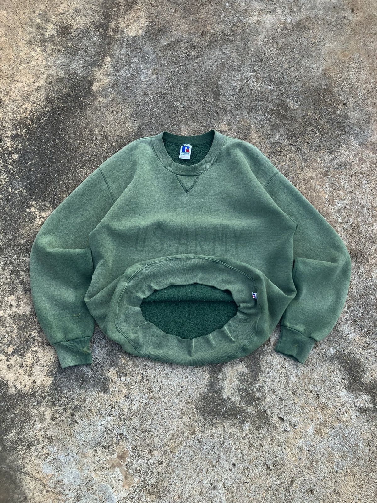 Russell Athletic × Vintage Vintage Russell sweater & faded us.Army. (Made in USA.) Size US M / EU 48-50 / 2 - 6 Thumbnail