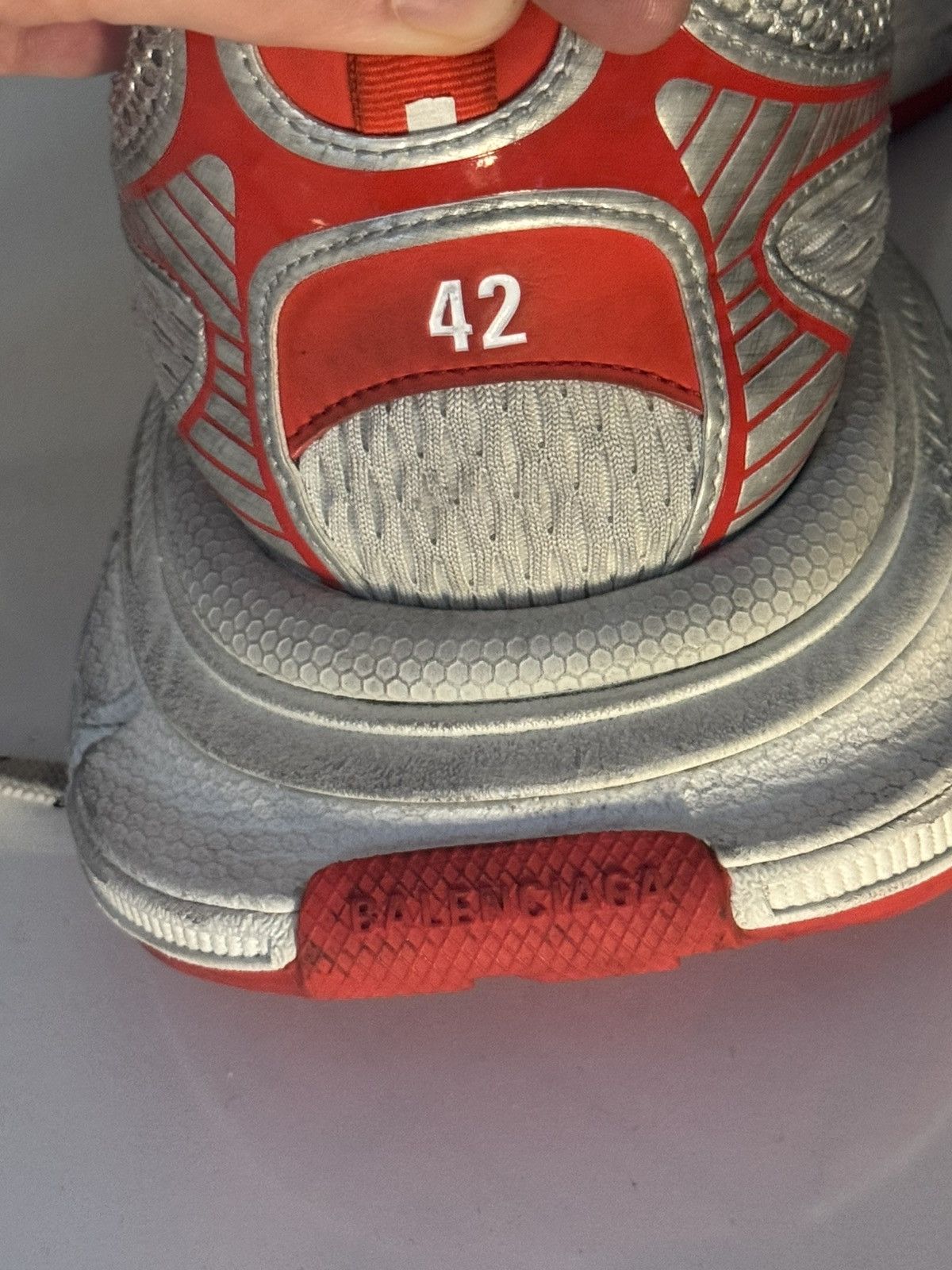 Balenciaga ✅Balenciaga 3xl White red 42 Size US 9 / EU 42 - 9 Thumbnail