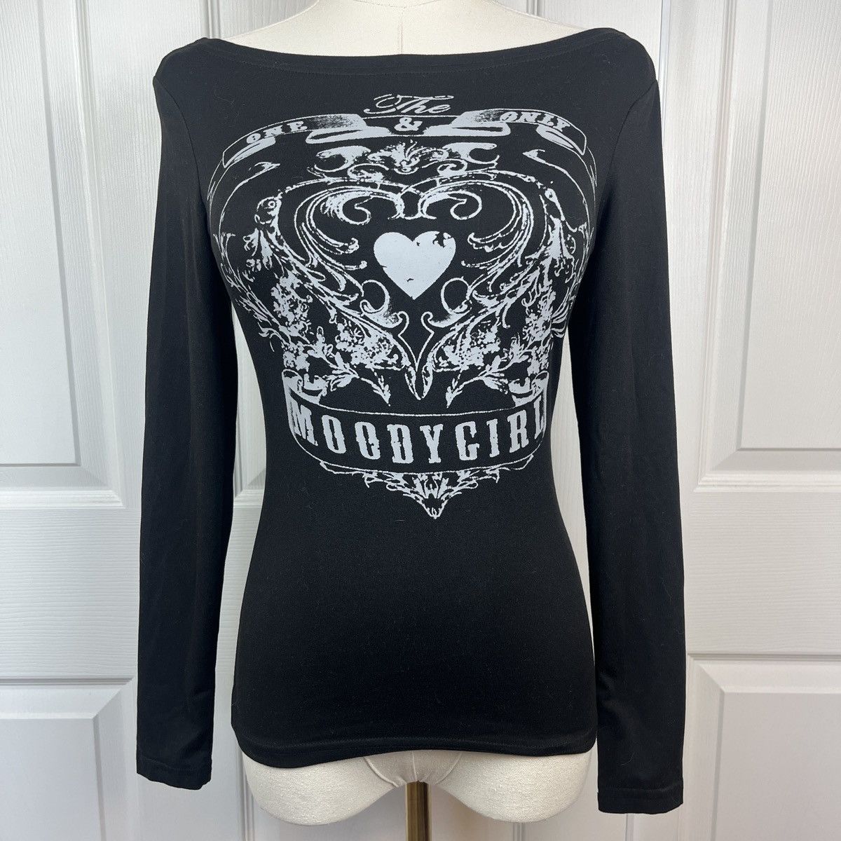 Shein Black SHEIN moody girl open shoulder long sleeve top Size XS / US 0-2 / IT 36-38 - 1 Thumbnail