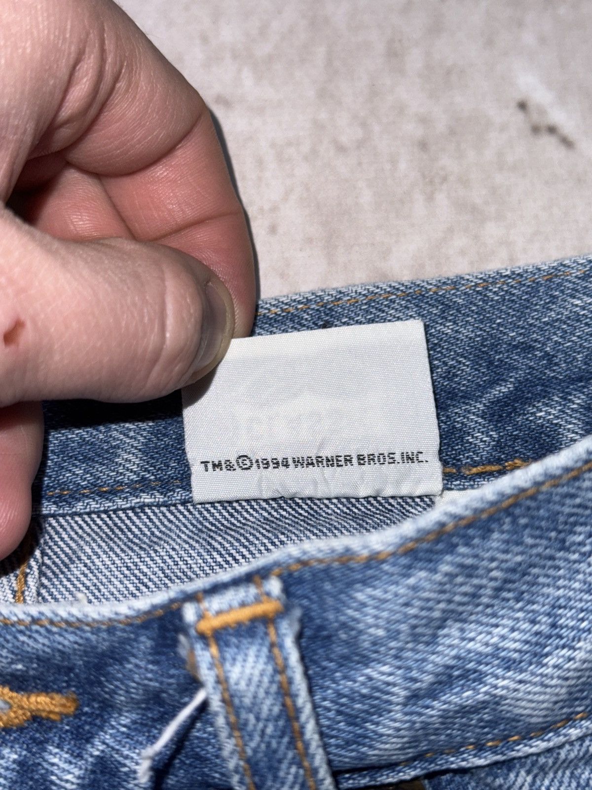 Warner Bros Blue jeans basic baggy fit warner bros 1994 looney tunes Size 28" / US 6 / IT 42 - 7 Thumbnail