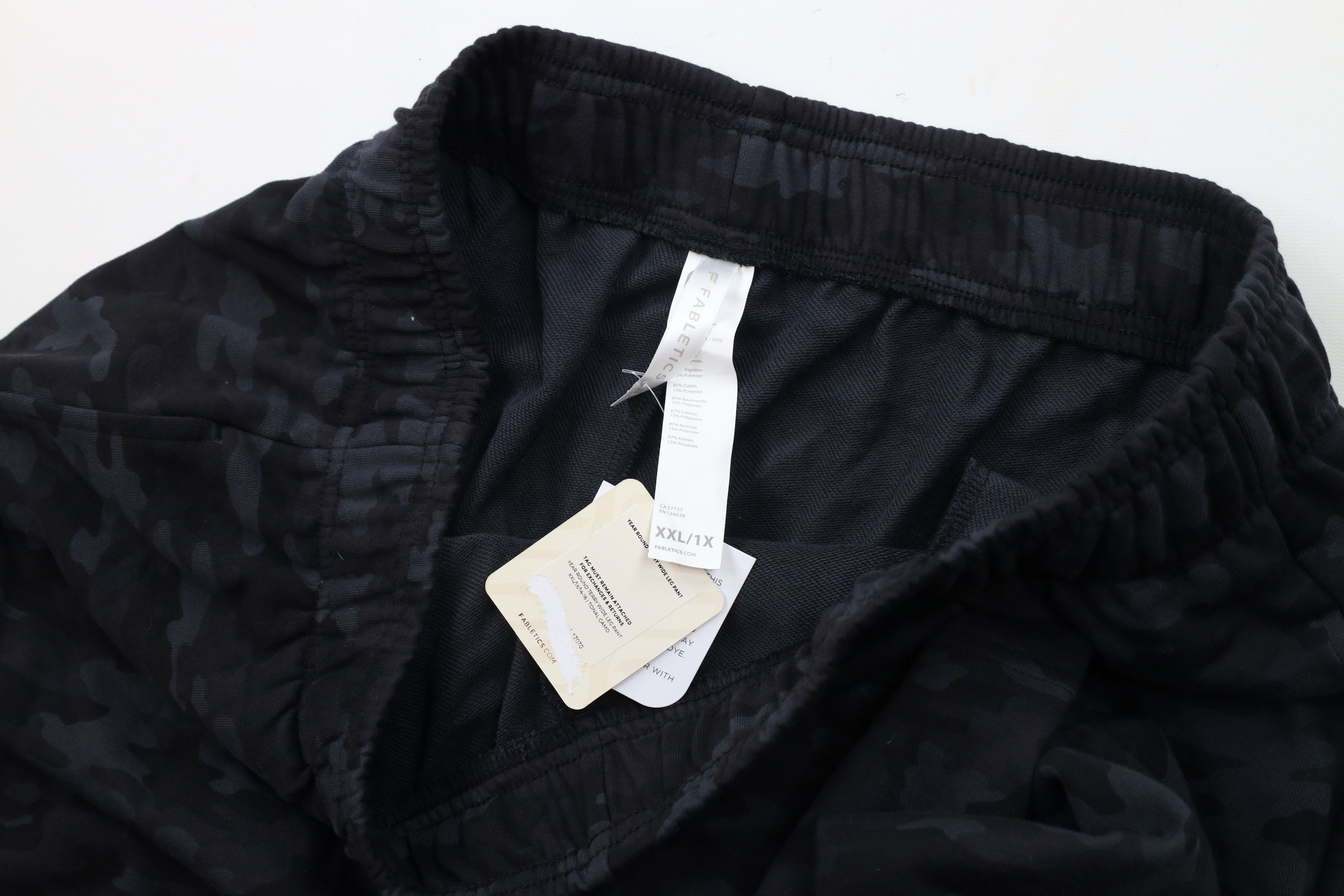 Fabletics × Vintage New Fabletics Terry Cloth Wide Leg Sweatpants Camouflage Size 38" / US 16 / IT 52 - 7 Thumbnail
