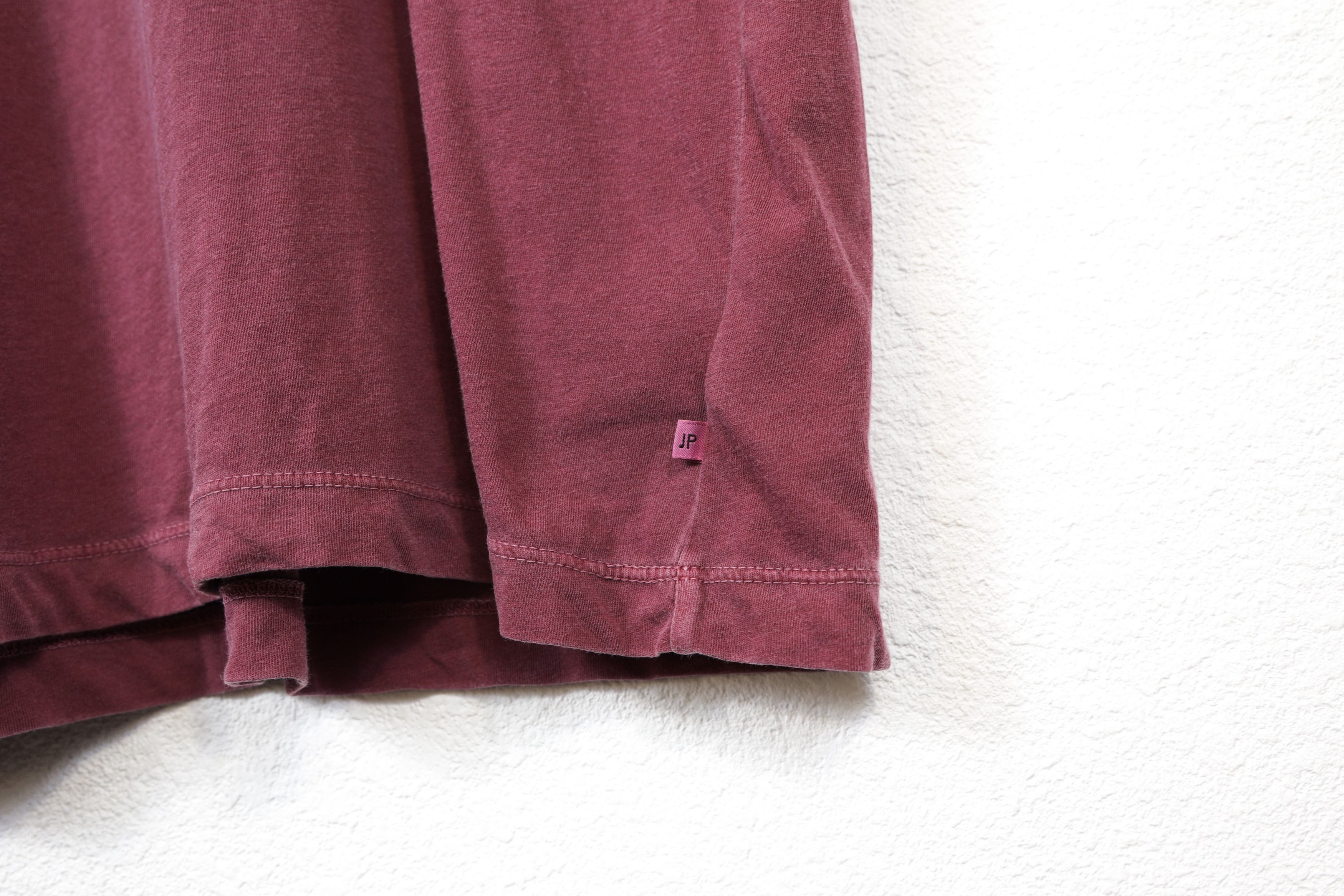 James Perse James Perse Washed Burgundy V-neck Tee T-shirt Size US XL / EU 56 / 4 - 4 Thumbnail