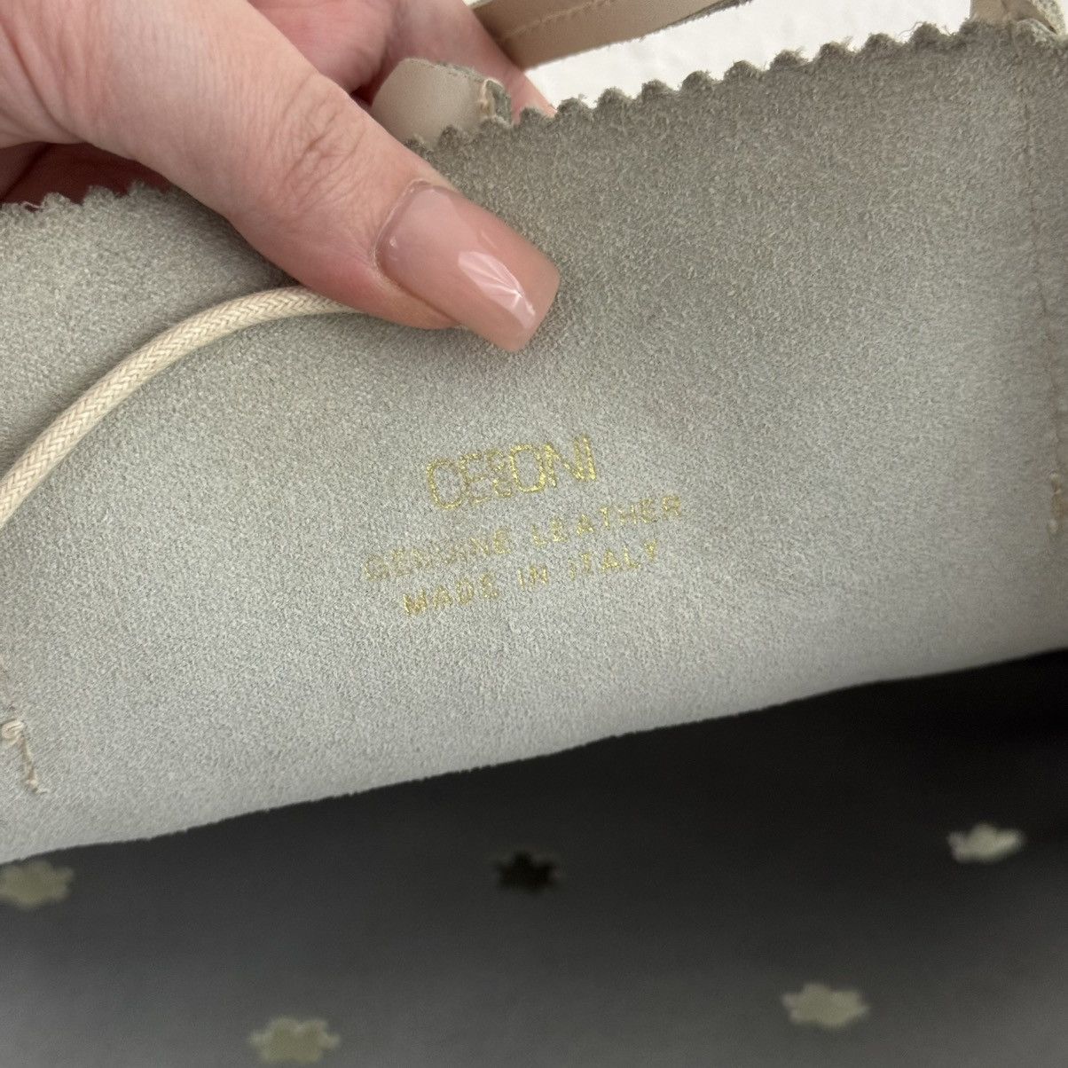 Vintage Vintage 90s White Ivory Leather Floral Cutout Italian Purse Size ONE SIZE - 15 Thumbnail