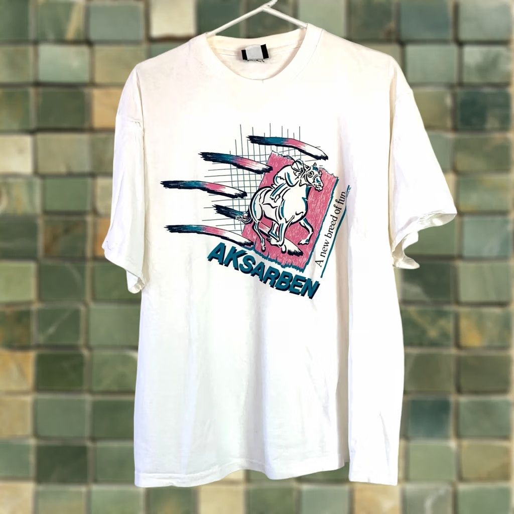 Vintage VINTAGE Aksarben A New Breed Of Fun Horse Racing Tee T-Shirt Shirt XL White Nike? Size US XL / EU 56 / 4 - 1 Thumbnail