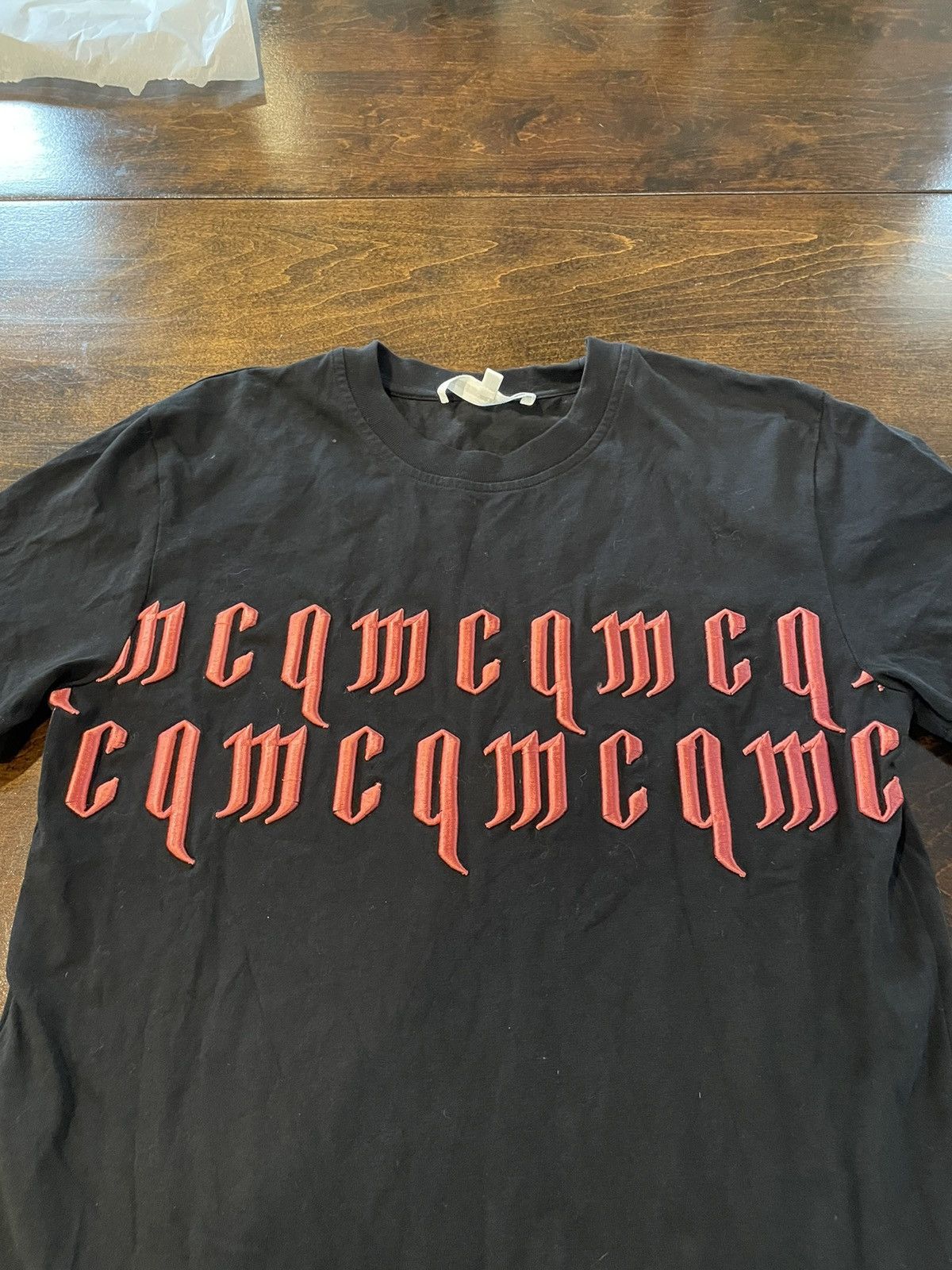 McQ Alexander McQueen McQ Gothic Logo T Shirt Size M / US 6-8 / IT 42-44 - 2 Thumbnail