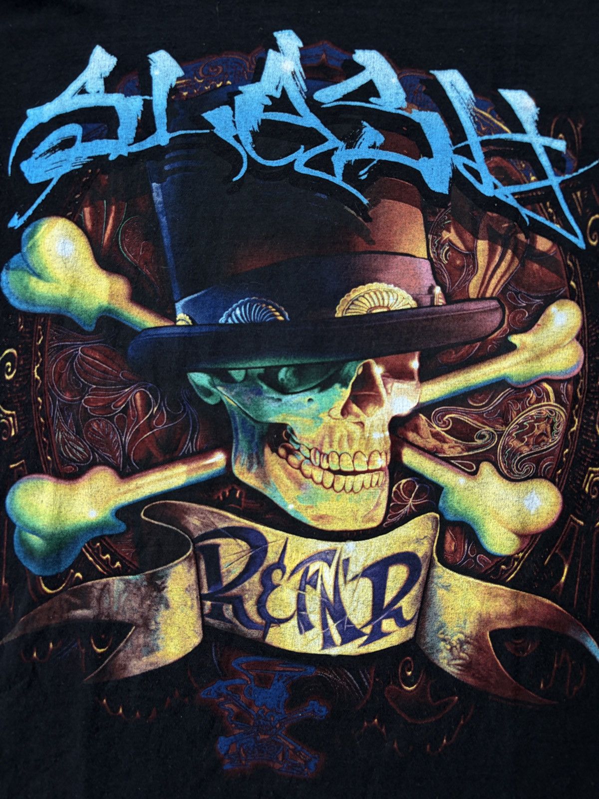 Band Tees SLASH 2010 World Tour Cutted T-shirt Size US XL / EU 56 / 4 - 4 Thumbnail