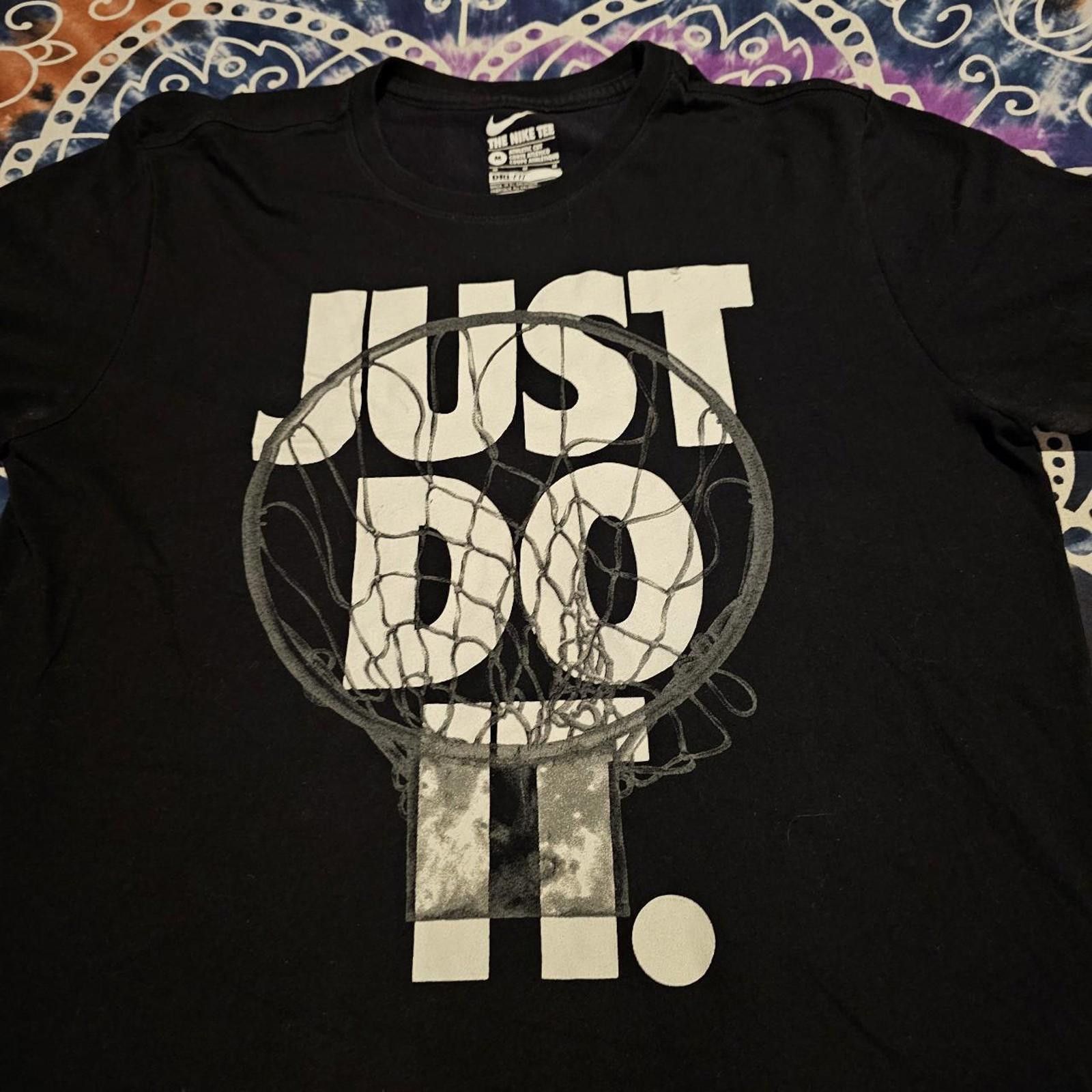 Nike Nike Men's Black and White T-shirt Size US M / EU 48-50 / 2 - 2 Thumbnail