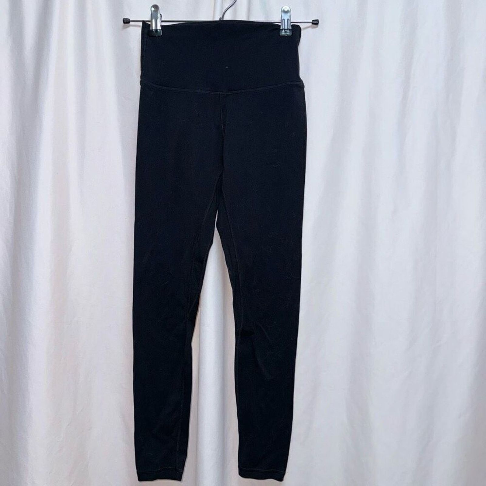 Lululemon Lululemon black cropped leggings | Sz 4 (NO SIZE TAG) Size 27" / US 4 / IT 40 - 2 Thumbnail
