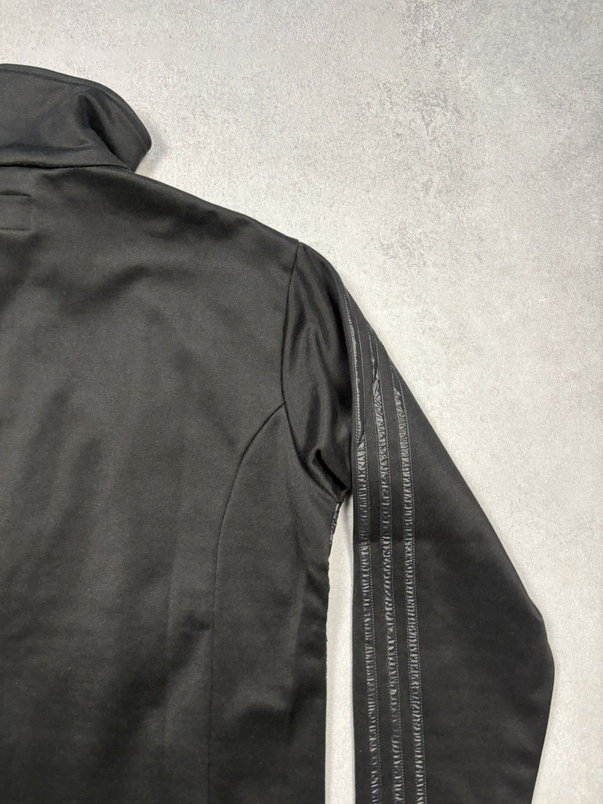 Adidas Vintage Adidas Originals Black Track Jacket Trefoil Zip Up M Size US M / EU 48-50 / 2 - 16 Thumbnail