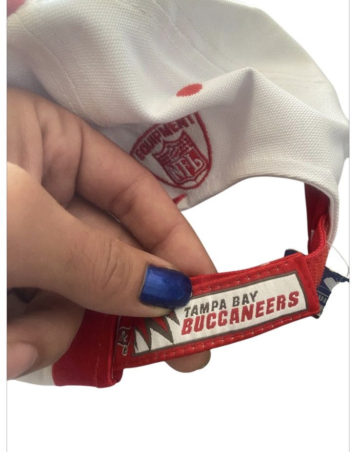 NFL × Reebok × Vintage Vintage Reebok Tampa Bay Buccaneers Hat Size ONE SIZE - 4 Thumbnail
