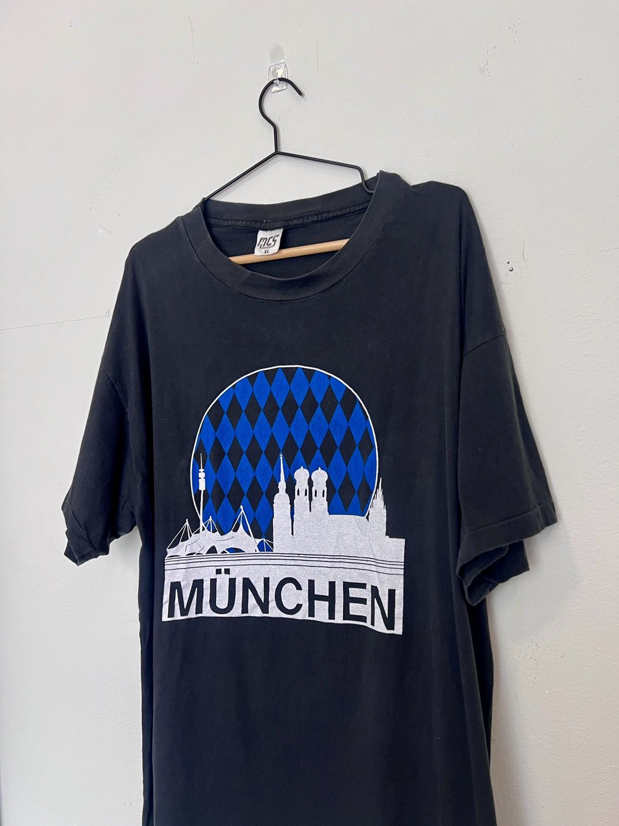 Other Vintage MCS München Tee – XL – Bavarian Skyline Graphic Size US XL / EU 56 / 4 - 2 Thumbnail