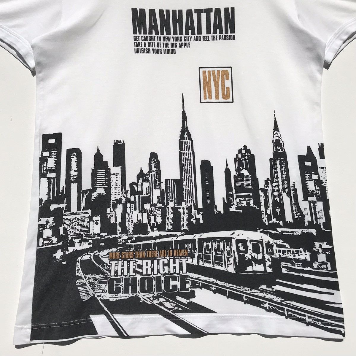 Dolce & Gabbana Vintage Dolce & Gabbana Manhattan NYC Tee D&G Luxury Brand Size US S / EU 44-46 / 1 - 9 Thumbnail