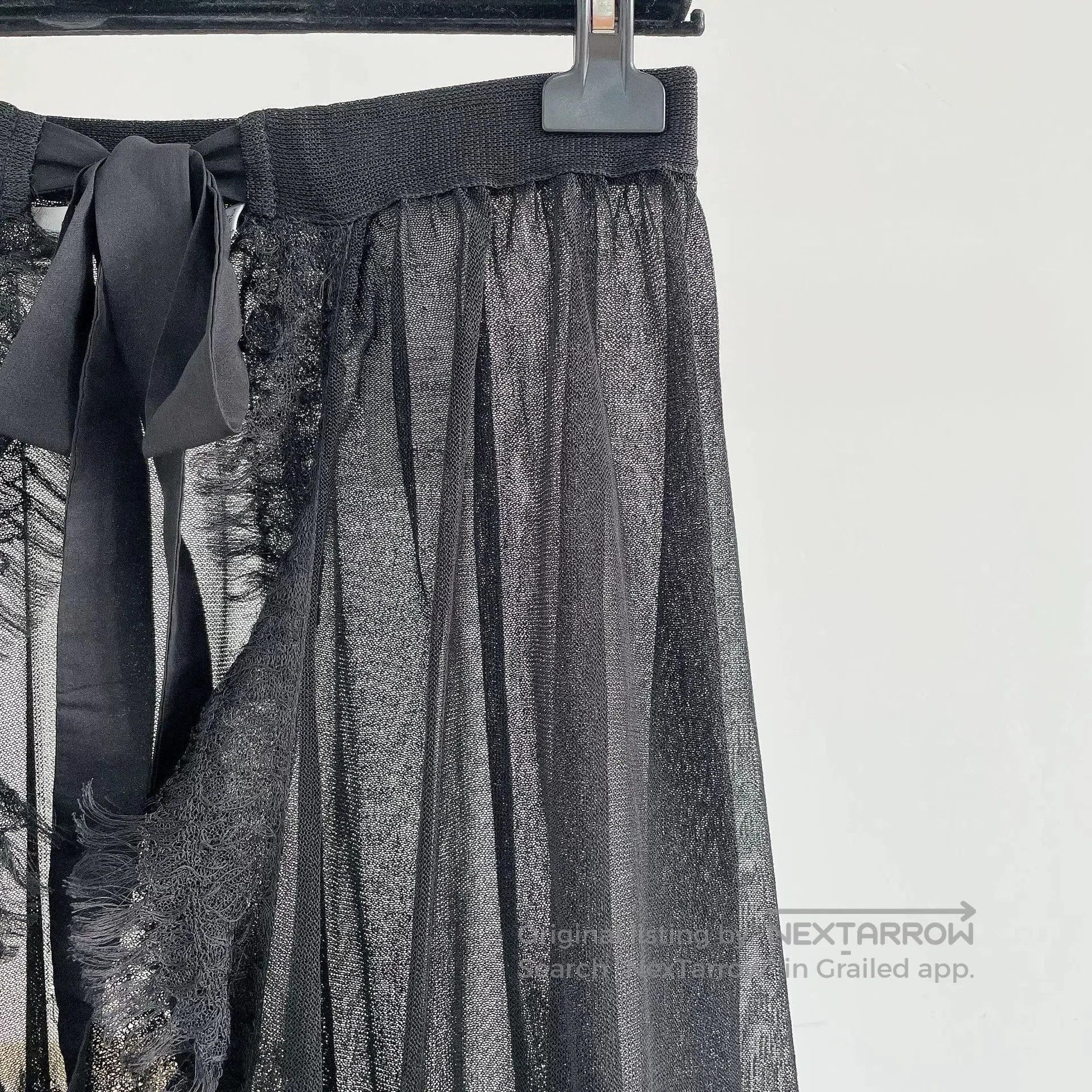 Dior Christian Dior Black Lace Mesh Skirt. Size US 38 / EU 54 - 3 Thumbnail