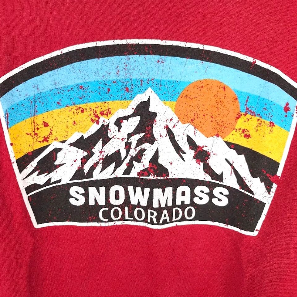Gildan Gildan T-Shirt Mens Ski Snowmass Colorado Red Travel Destination Crew Neck Short Sleeve L Size US L / EU 52-54 / 3 - 5 Thumbnail