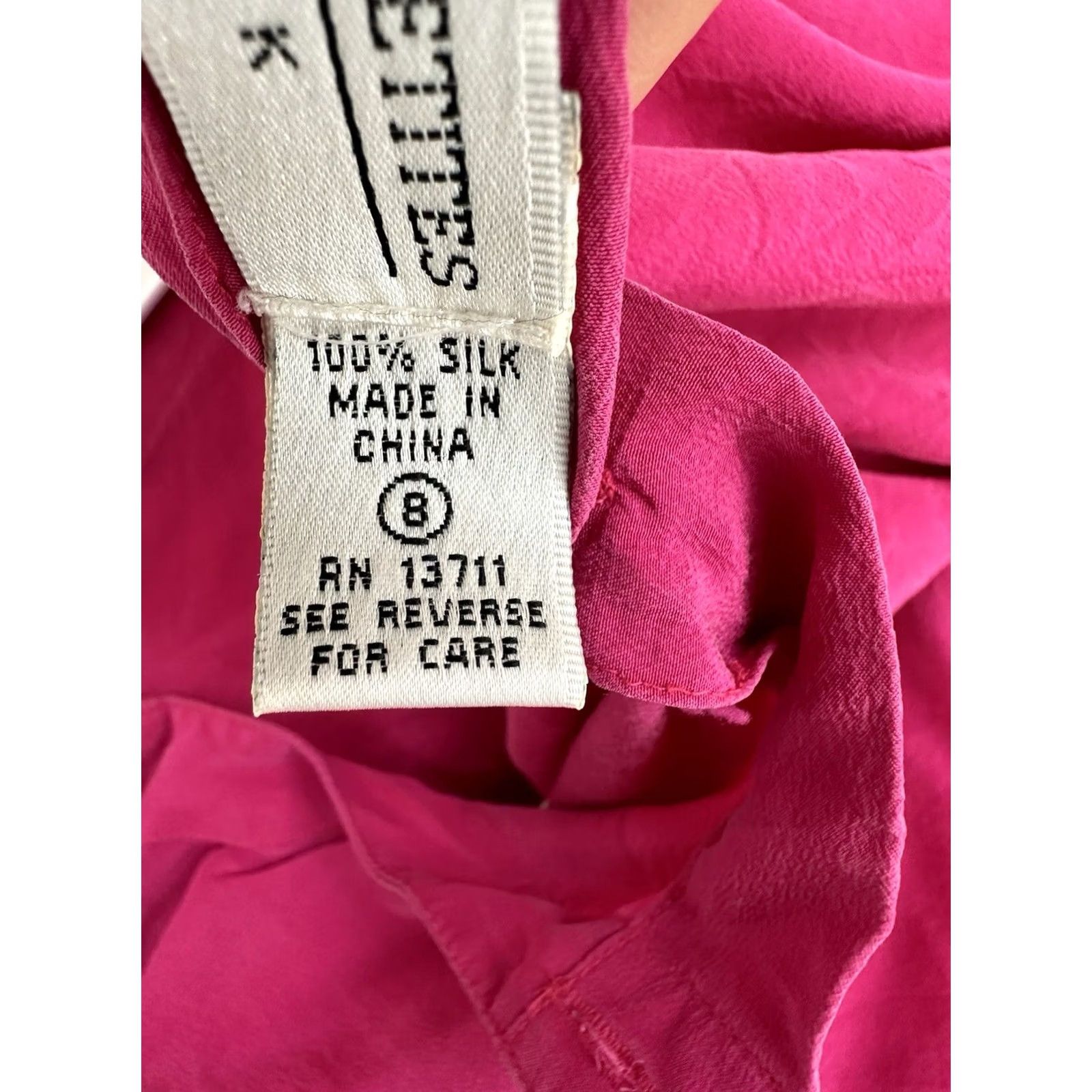 Pinko Valerie Stevens Womens Blouse Size 8P Pink Silk Short Sleeve Button-Up VTG Back VTG Size M / US 6-8 / IT 42-44 - 5 Thumbnail