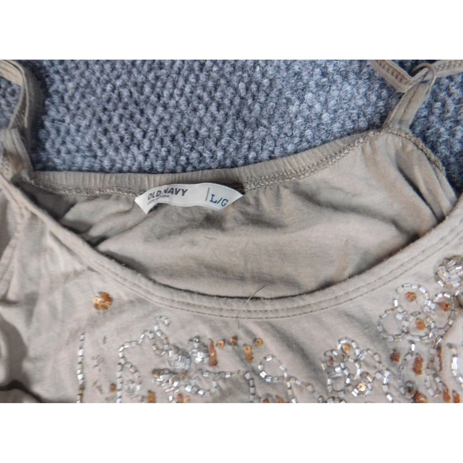 Old Navy Old Navy tank Blouse Womens Large Gray pullover embellishments Size L / US 10 / IT 46 - 6 Thumbnail