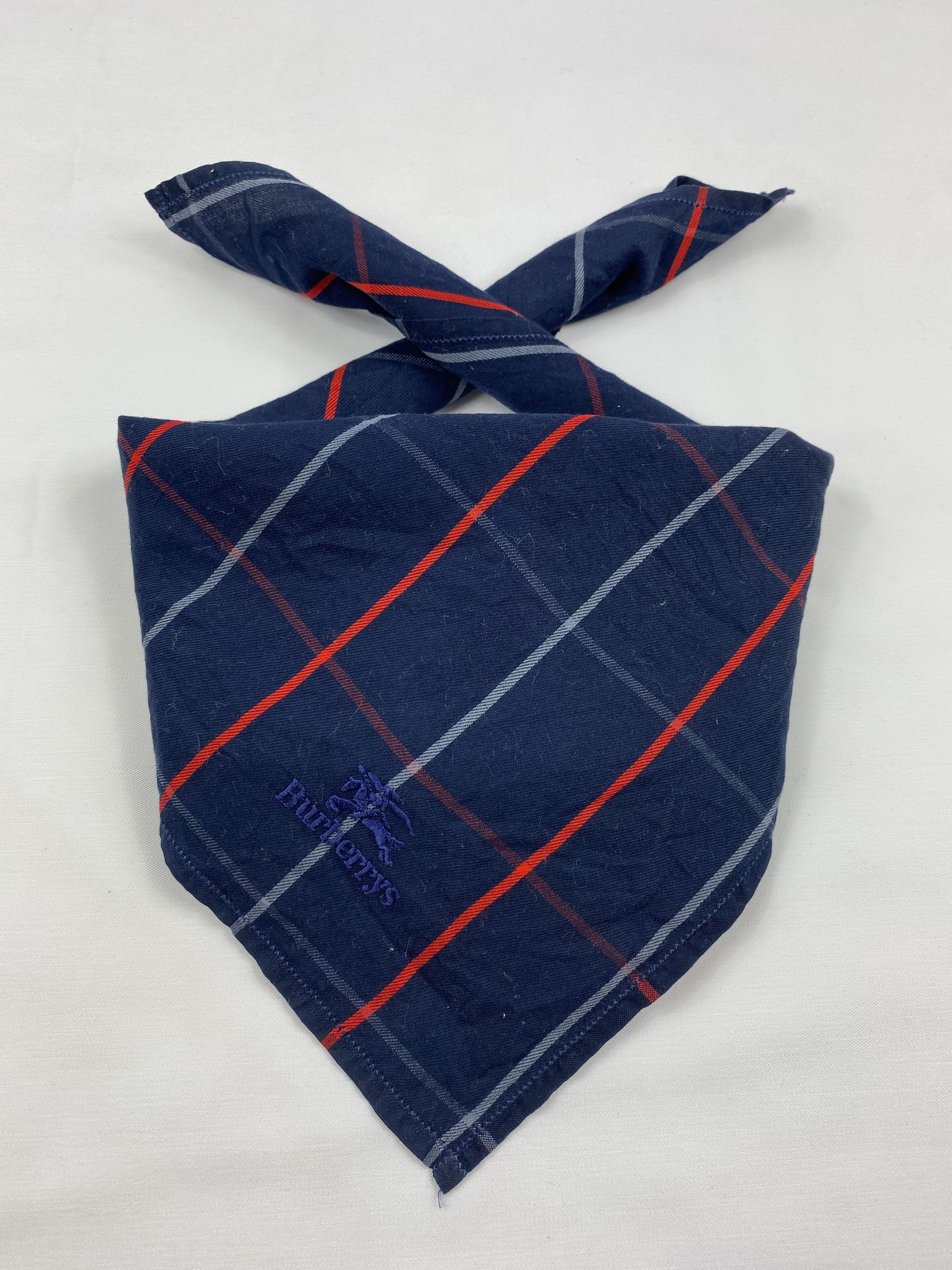 Burberry Burberry Handkerchief / Bandana / Neckerchief Size ONE SIZE - 1 Thumbnail
