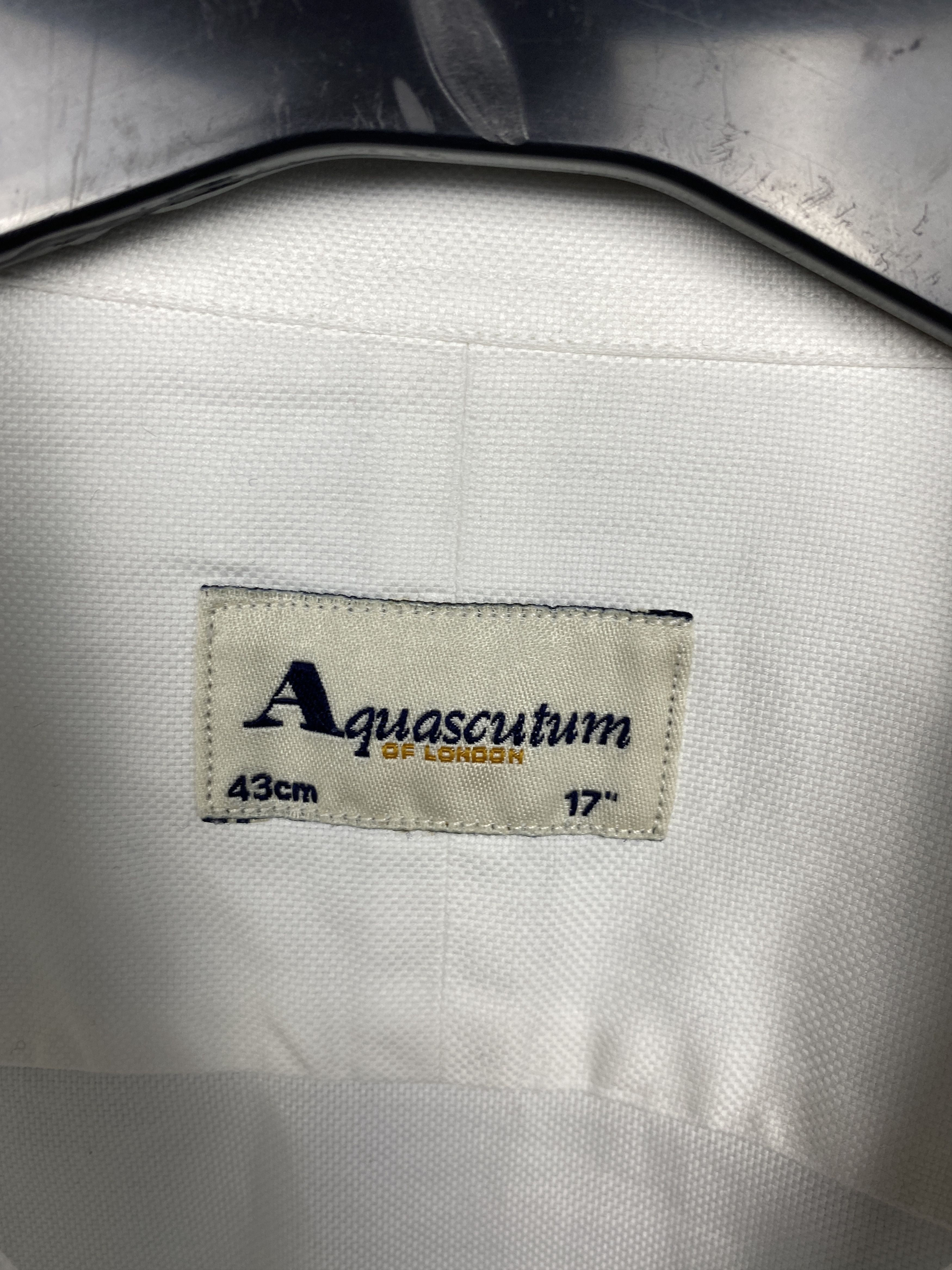 Aquascutum Aquascutum Vintage Mens White Long Sleeve Shirt on cufflinks Size US XL / EU 56 / 4 - 4 Thumbnail