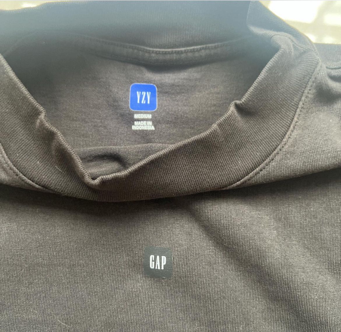 Yeezy New Yeezy Gap long Sleeve T shirt Size US M / EU 48-50 / 2 - 2 Thumbnail