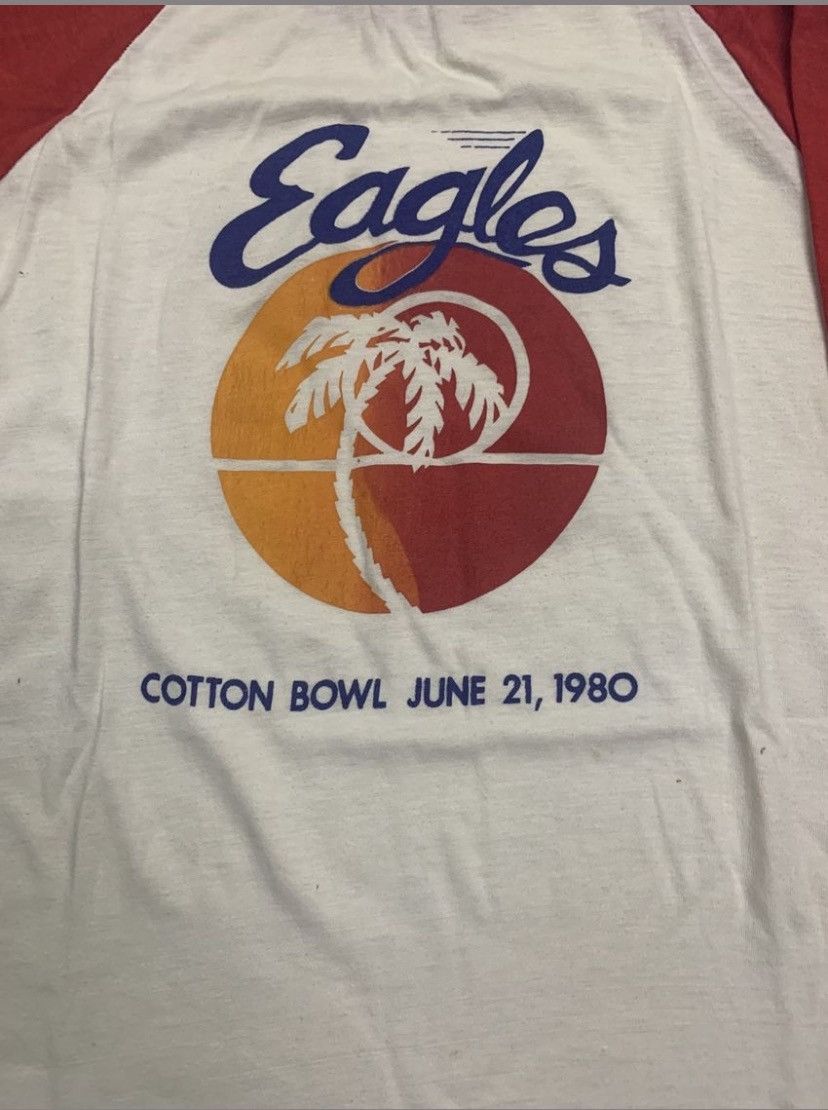 Vintage 1980 Eagles Long Run Cotton Bowl T- Shirt Vintage 80’s Size US M / EU 48-50 / 2 - 3 Thumbnail