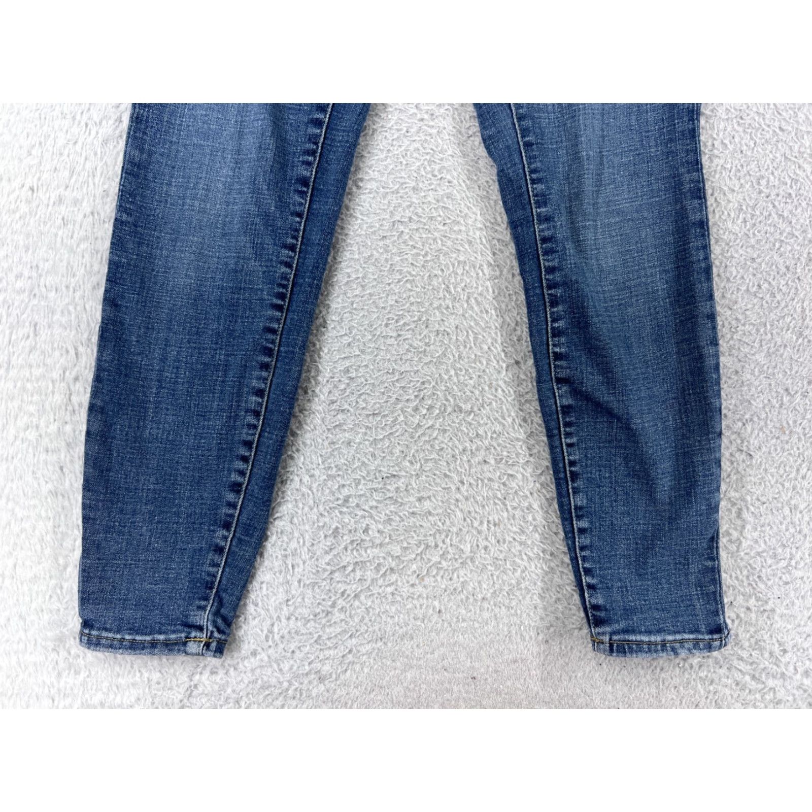 Calvin Klein Calvin Klein Women's Tapered Skinny Jeans 8 Blue Denim Stretch 27in Inseam Modern Fit Size 30" / US 8 / IT 44 - 6 Thumbnail