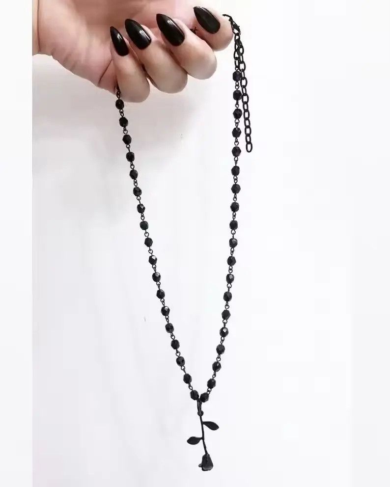 Jewelry Black Rose Necklace Beaded Rosary Chain Size ONE SIZE - 4 Thumbnail