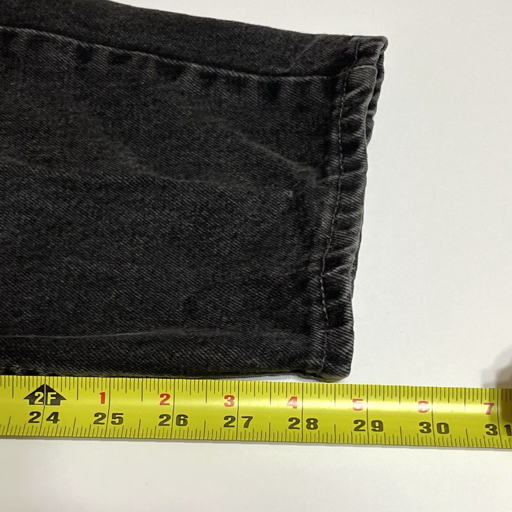 Levi's VTG Levi's 560 Jeans 5-Pocket Denim Black 31x29 Loose Tapered Leg USA Made Mens Jeans 90s Retro Cowboy Theme Size US 31 - 6 Thumbnail
