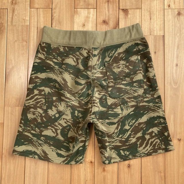 Bape BAPE CAMO Sweat Shorts a bathing ape NIGO ★size L Size US 34 / EU 50 - 3 Thumbnail