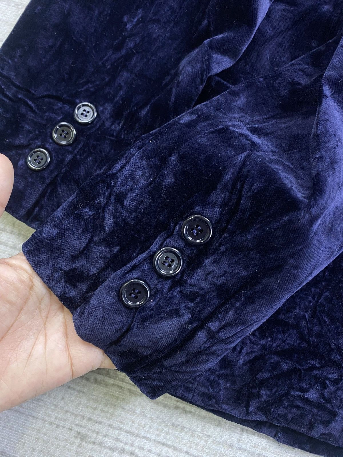 Yves Saint Laurent Vintage YVES SAINT LAURENT YSL Velvet 2 Button Blazer Size US S / EU 44-46 / 1 - 6 Thumbnail