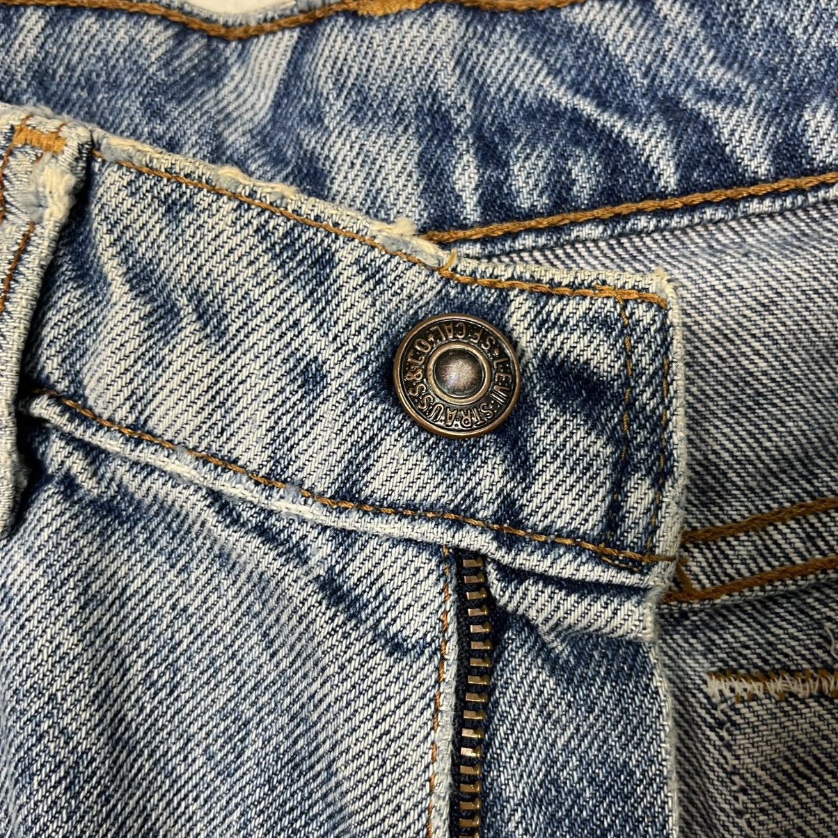 Levi's Vintage Levis Distressed Denim Jeans Size US 30 / EU 46 - 17 Thumbnail
