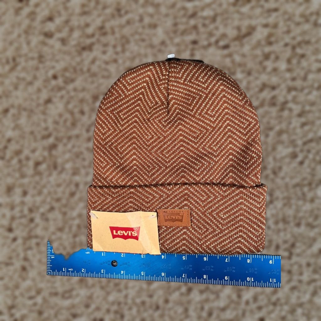 Levi's VINTAGE Levi's Beanie Toque Adult One Size Brown Knit Geometric 100% Acrylic Skate NEW Size ONE SIZE - 1 Thumbnail