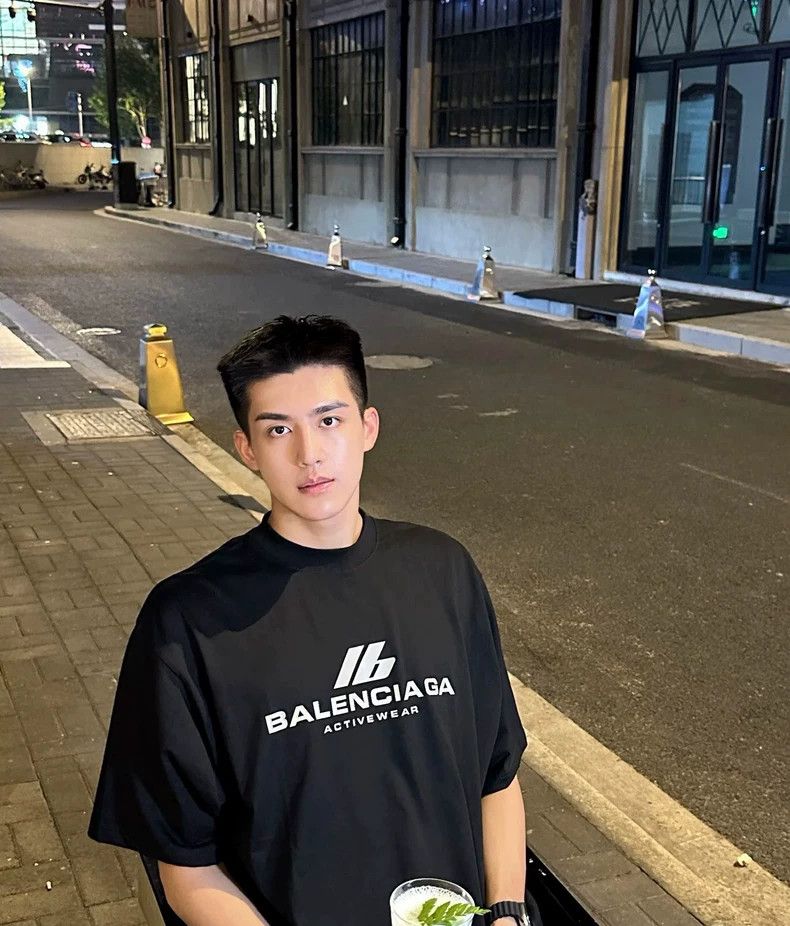 Balenciaga Balenciaga Black short-sleeved T-shirt Size US XS / EU 42 / 0 - 8 Thumbnail