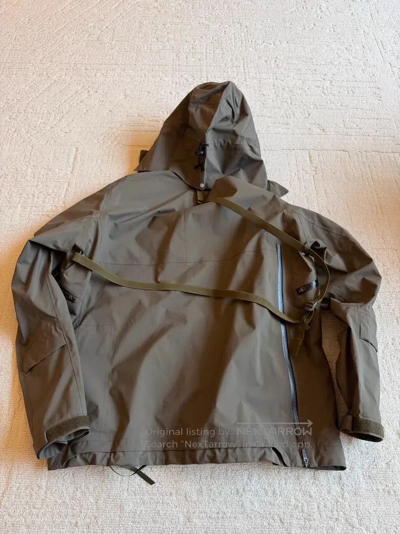 Acronym Acronym Military green functional windbreaker Size US L / EU 52-54 / 3 - 2 Thumbnail