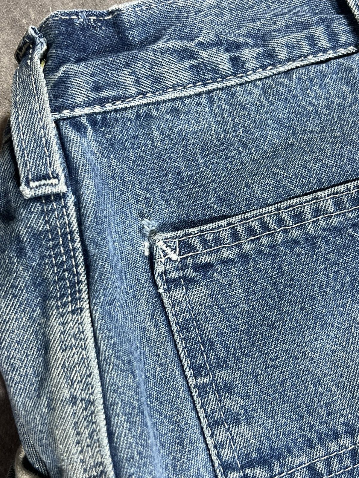 Carhartt × Vintage Vintage 90s Carhartt Baggy Denim Pants Mug Distressed Jeans Size US 31 - 8 Thumbnail