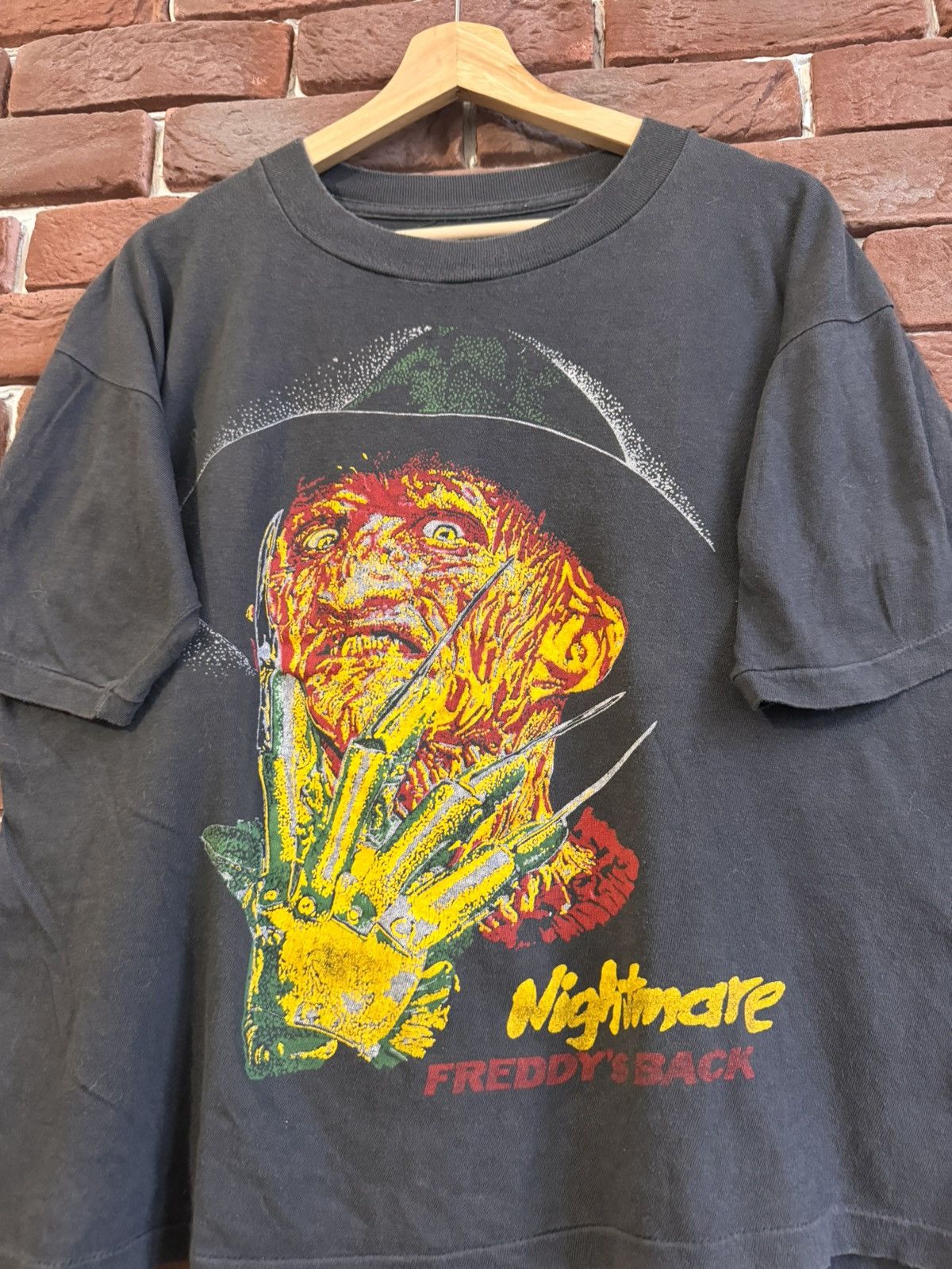 Vintage Vintage 1989 Freddy Kruger nightmare elm street Horror Tee Size US L / EU 52-54 / 3 - 6 Thumbnail