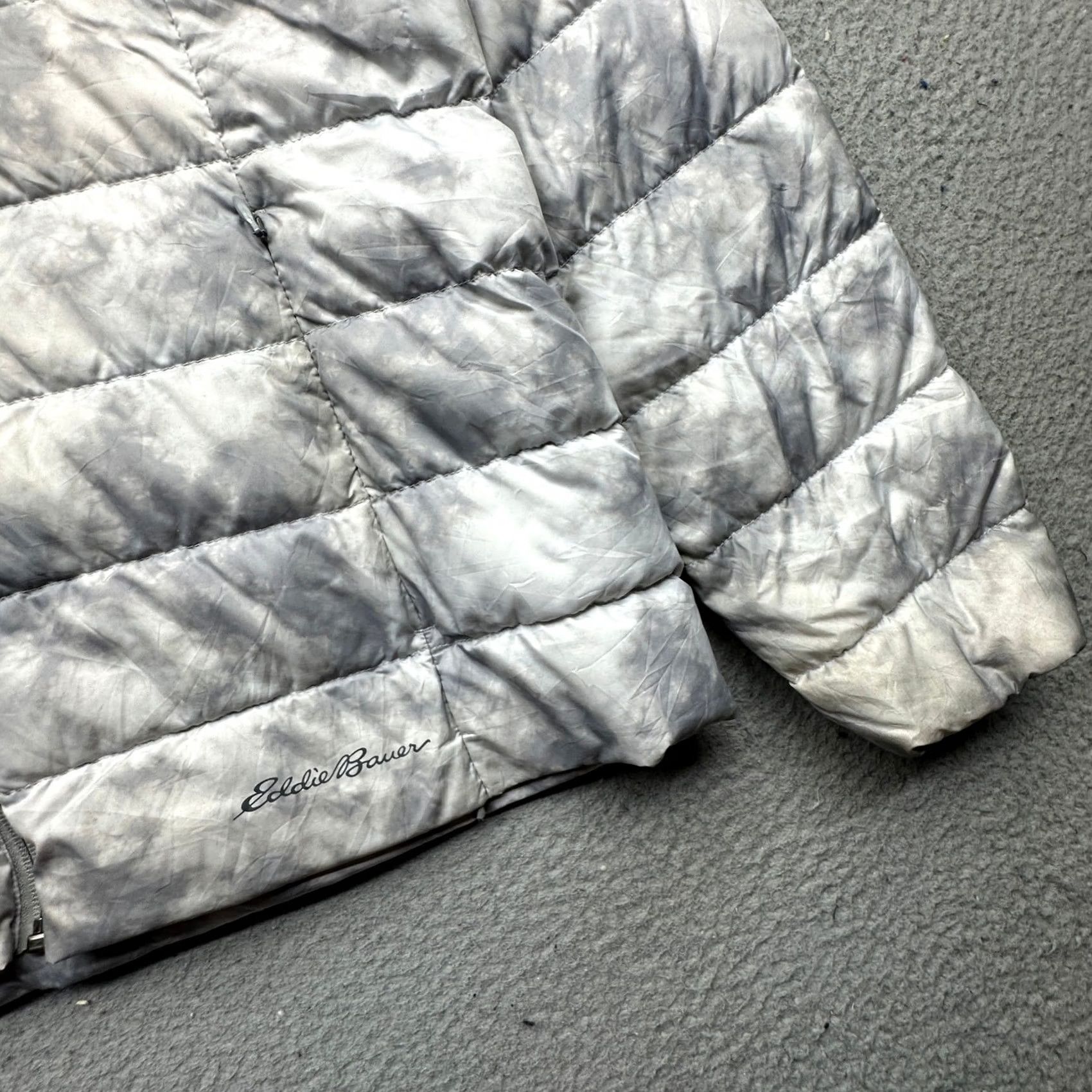 Eddie Bauer Eddie Bauer EB650 CirrusLite Down Hooded Puffer Jacket Womens Large Gray Cloud Size L / US 10 / IT 46 - 7 Thumbnail