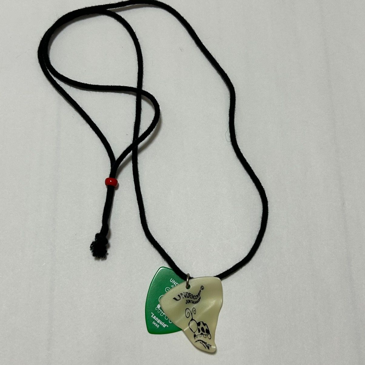 Pre-owned Undercover 04ss Languid Guitar Pick Necklace In Black
