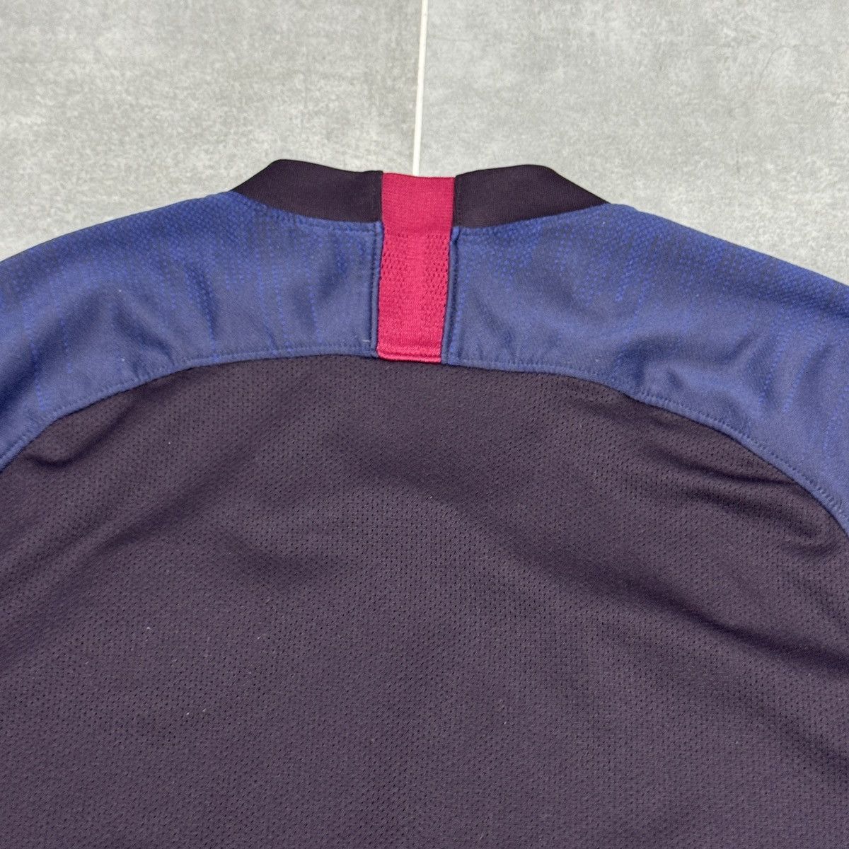 Nike Nike FC Barcelona 2019/2020 DRY Strike Squad Soccer Jersey Size US M / EU 48-50 / 2 - 15 Thumbnail