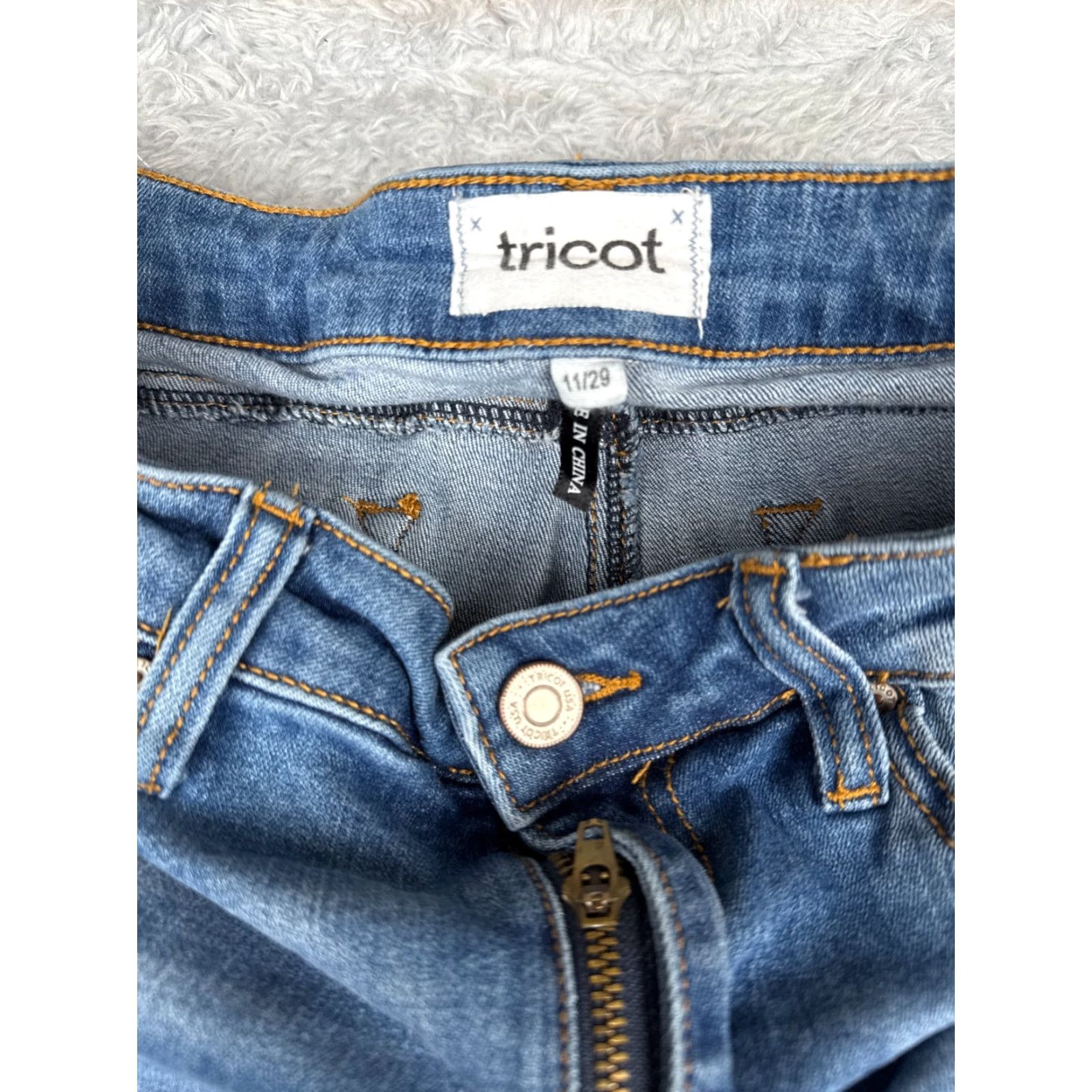 Vintage Tricot Jeans Juniors 11 Blue Denim Flared Distressed Raw Hem C'est Toi 28x32 Size 32" / US 10 / IT 46 - 6 Thumbnail