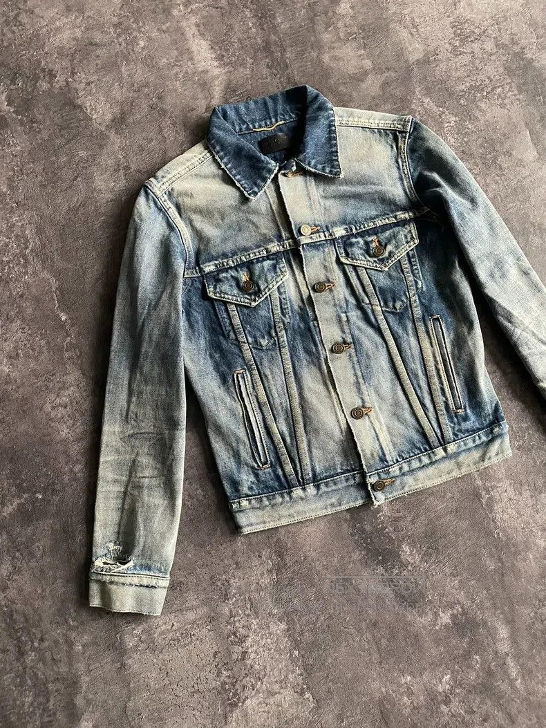 Saint Laurent Paris Saint Laurent Paris Ripped and Washed Studs Denim Jacket Size US XS / EU 42 / 0 - 3 Thumbnail