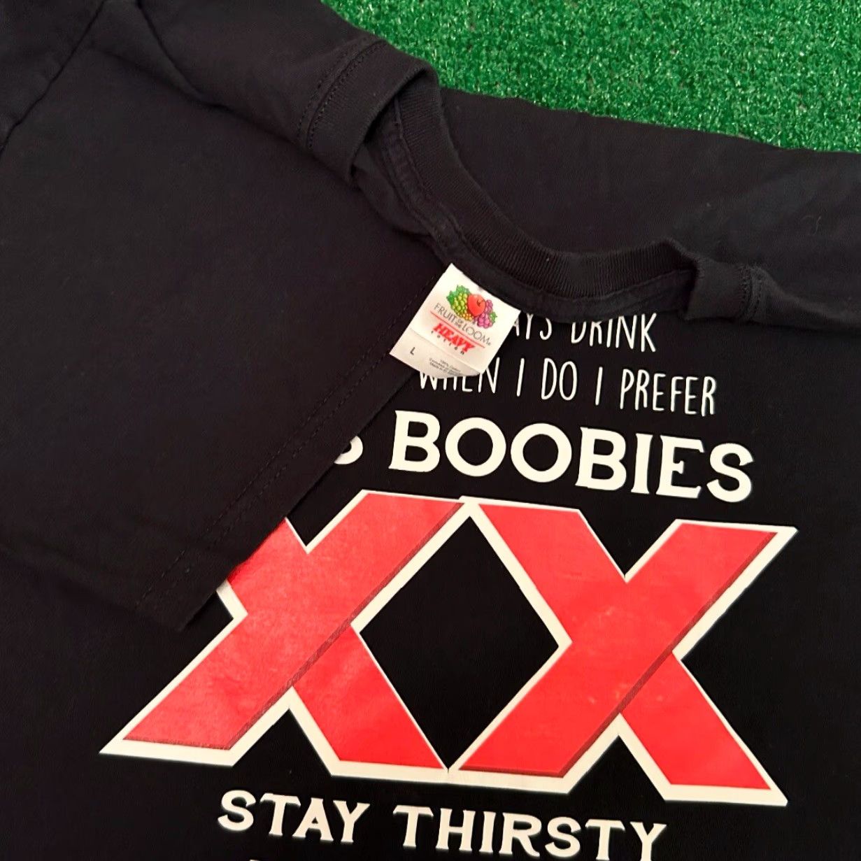 Vintage VINTAGE 90s Y2K Adult Humor Vulgar Drink Milk Boobies VTG Shirt Mens Large Black Size US L / EU 52-54 / 3 - 2 Thumbnail