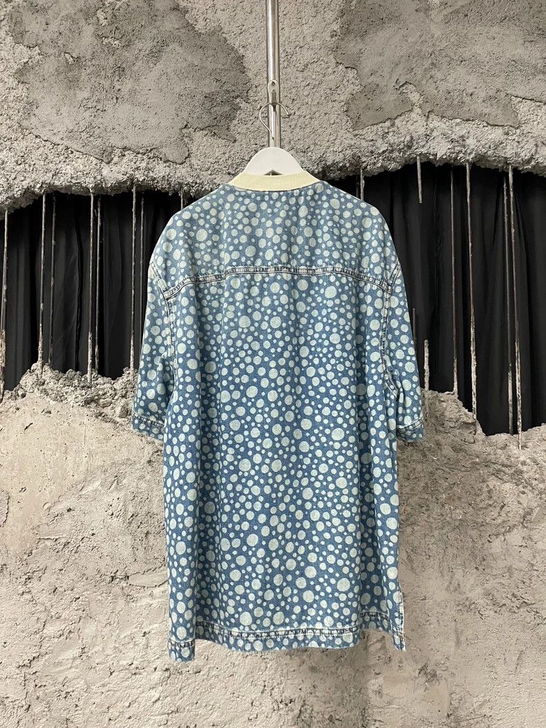Louis Vuitton Louis Vuitton Yayoi Kusama Polka Dot Denim Baseball Shirt Size US XL / EU 56 / 4 - 2 Thumbnail