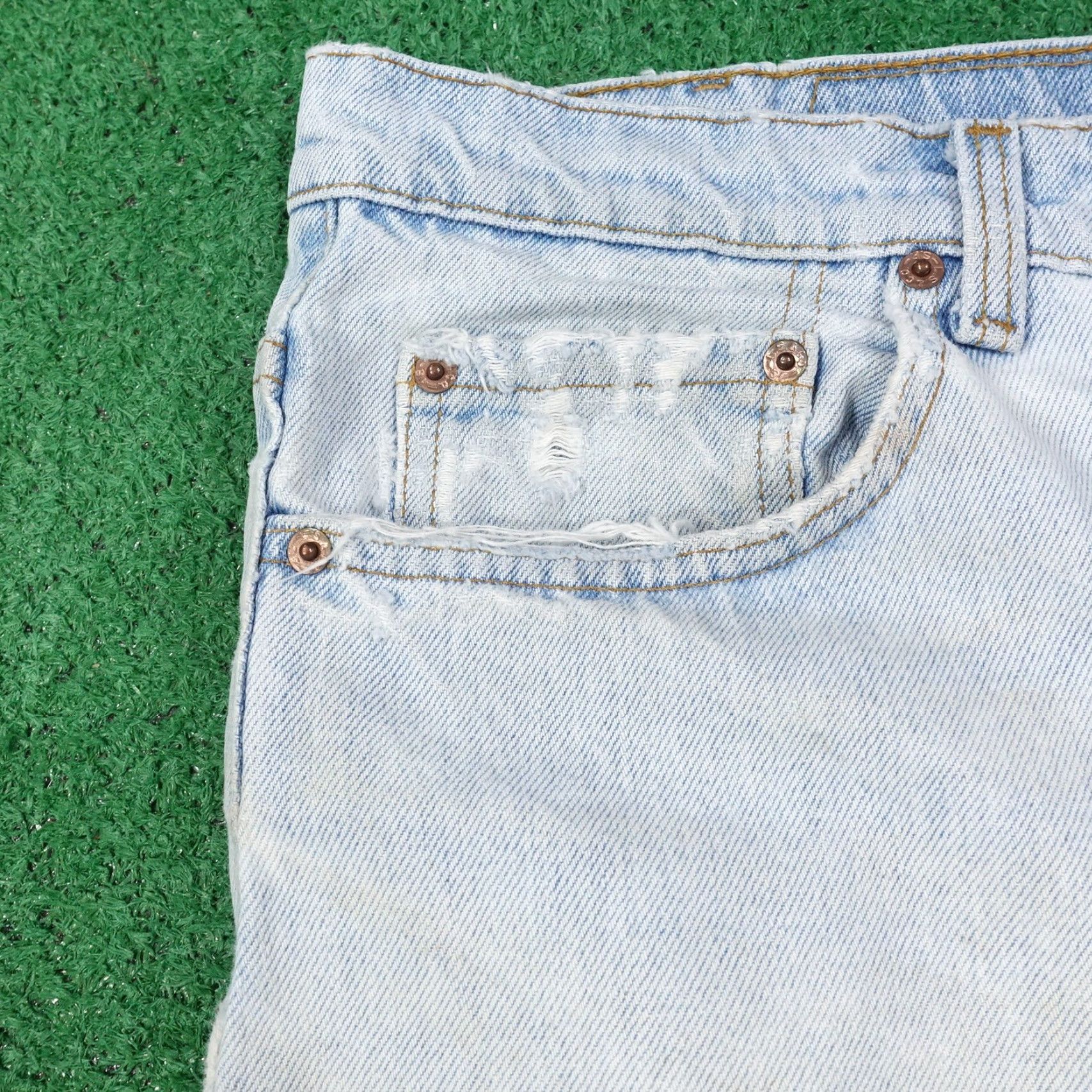 Levi's Vintage Levi's 550 Relaxed Fit Jeans Men Size 38 Medium Blue 80s 90s Made in USA Size US 38 / EU 54 - 3 Thumbnail