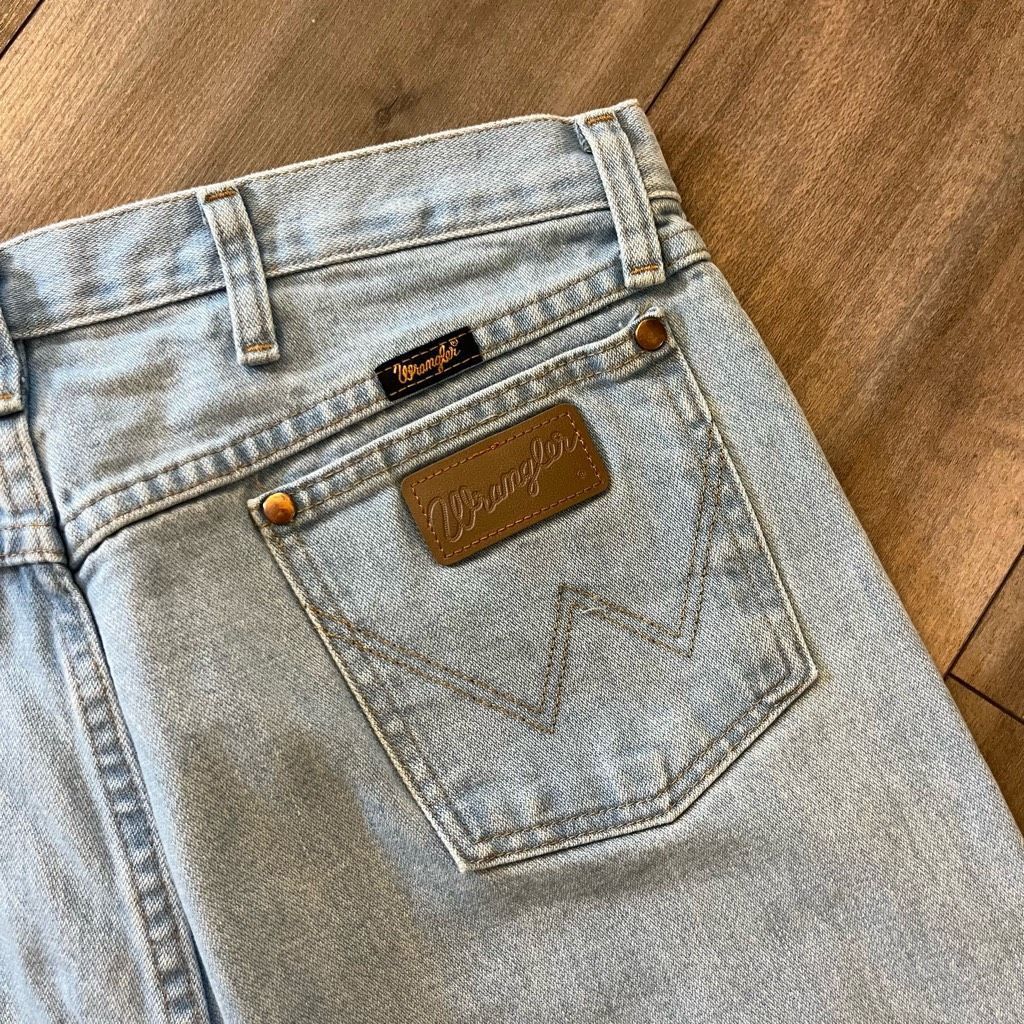 Wrangler Vintage Wrangler Light Wash Denim Cargo Jeans Men 36x32 Size US 36 / EU 52 - 6 Thumbnail