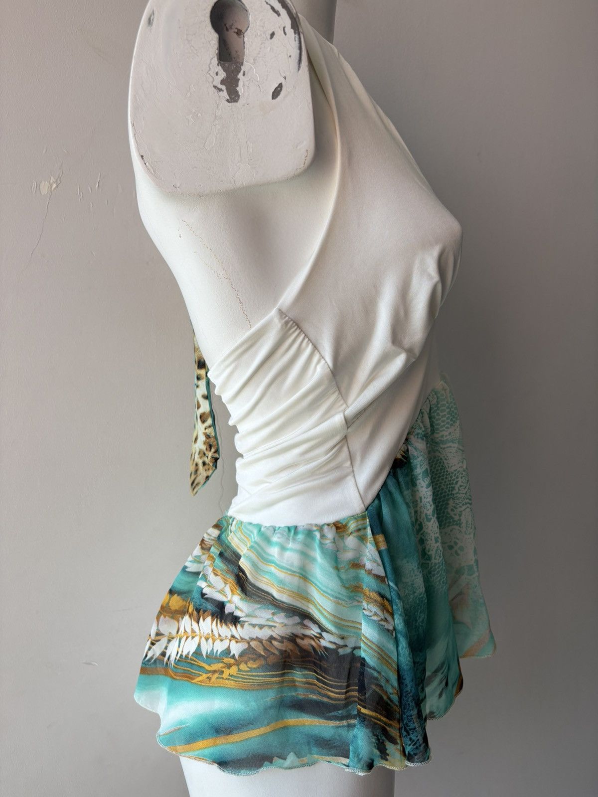 Roberto Cavalli Roberto Cavalli top Size M / US 6-8 / IT 42-44 - 14 Thumbnail