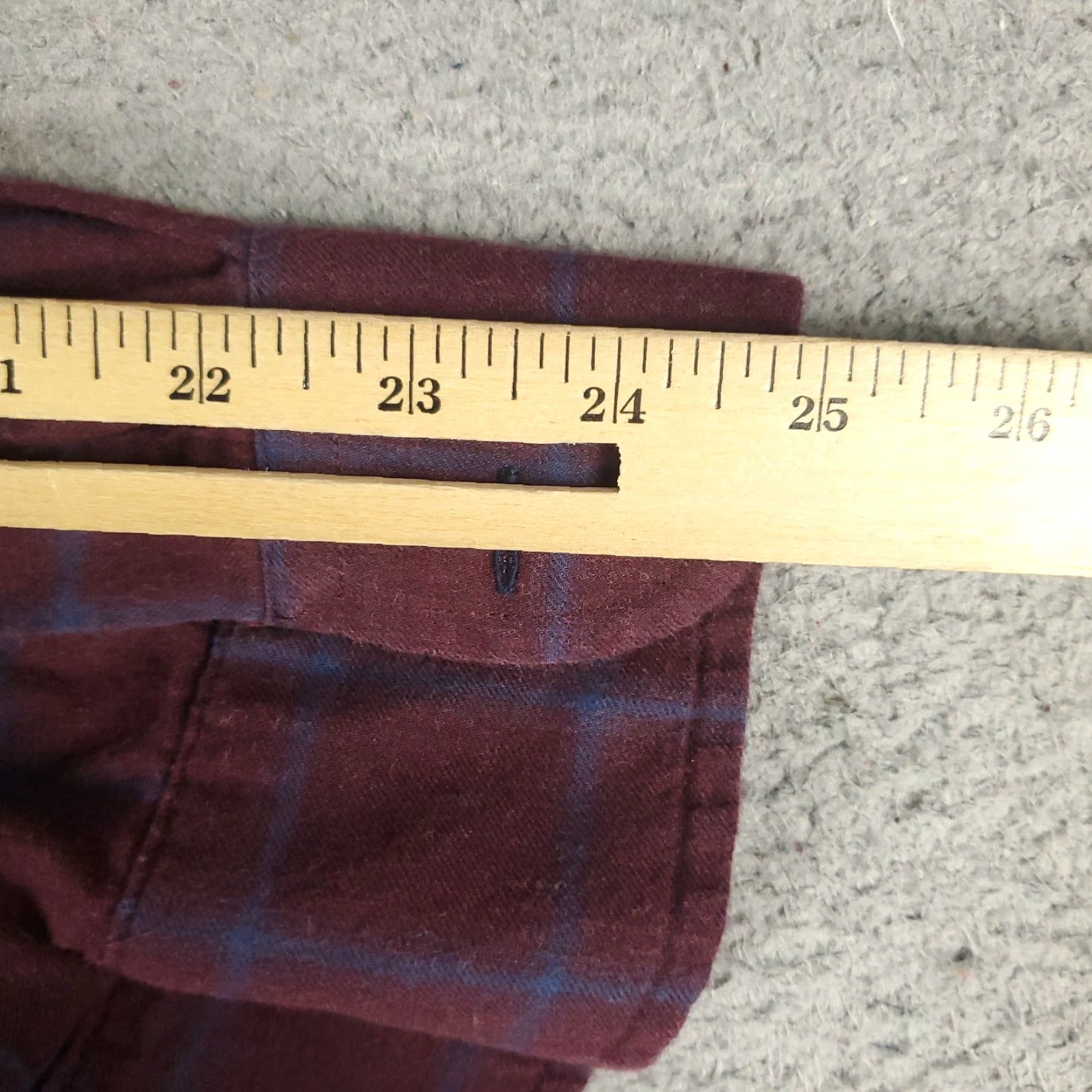 UNTUCKit VINTAGE UNTUCKit Men’s Shirt XL Red Blue Check Flannel Button-Up Long Sleeve Casual Formal Workwear Size US XL / EU 56 / 4 - 7 Thumbnail